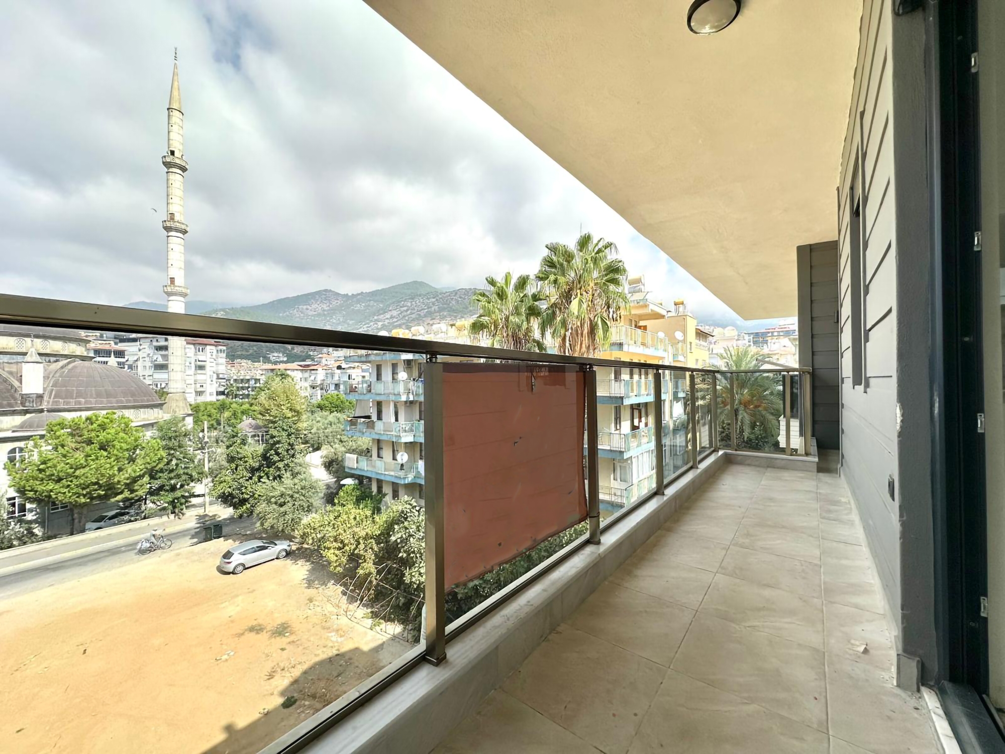 Luxuriöses 1+1 Apartment im Zentrum von Alanya
