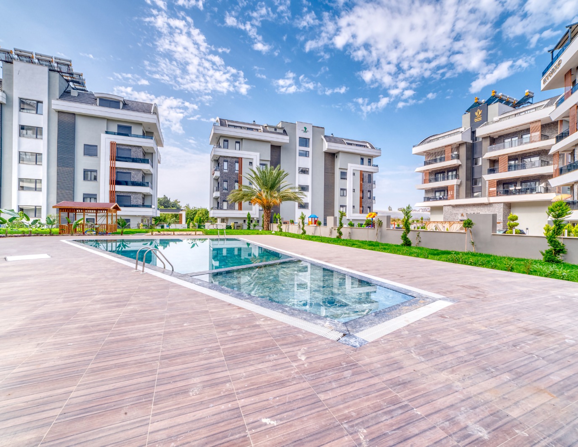 Moderne 2+1 Lejlighed med Bjergudsigt i Alanya - Oba