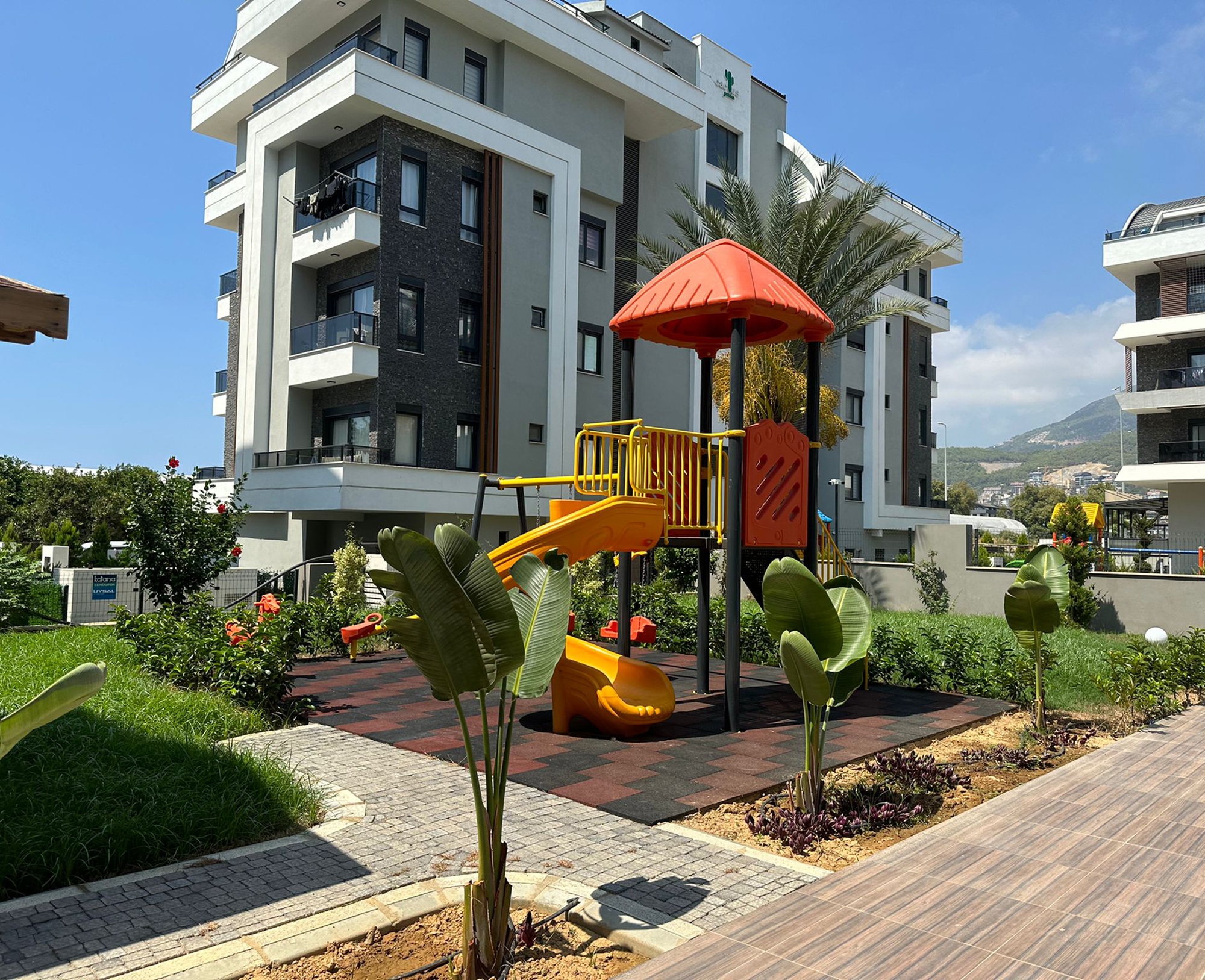 Moderne 2+1 Lejlighed med Bjergudsigt i Alanya - Oba