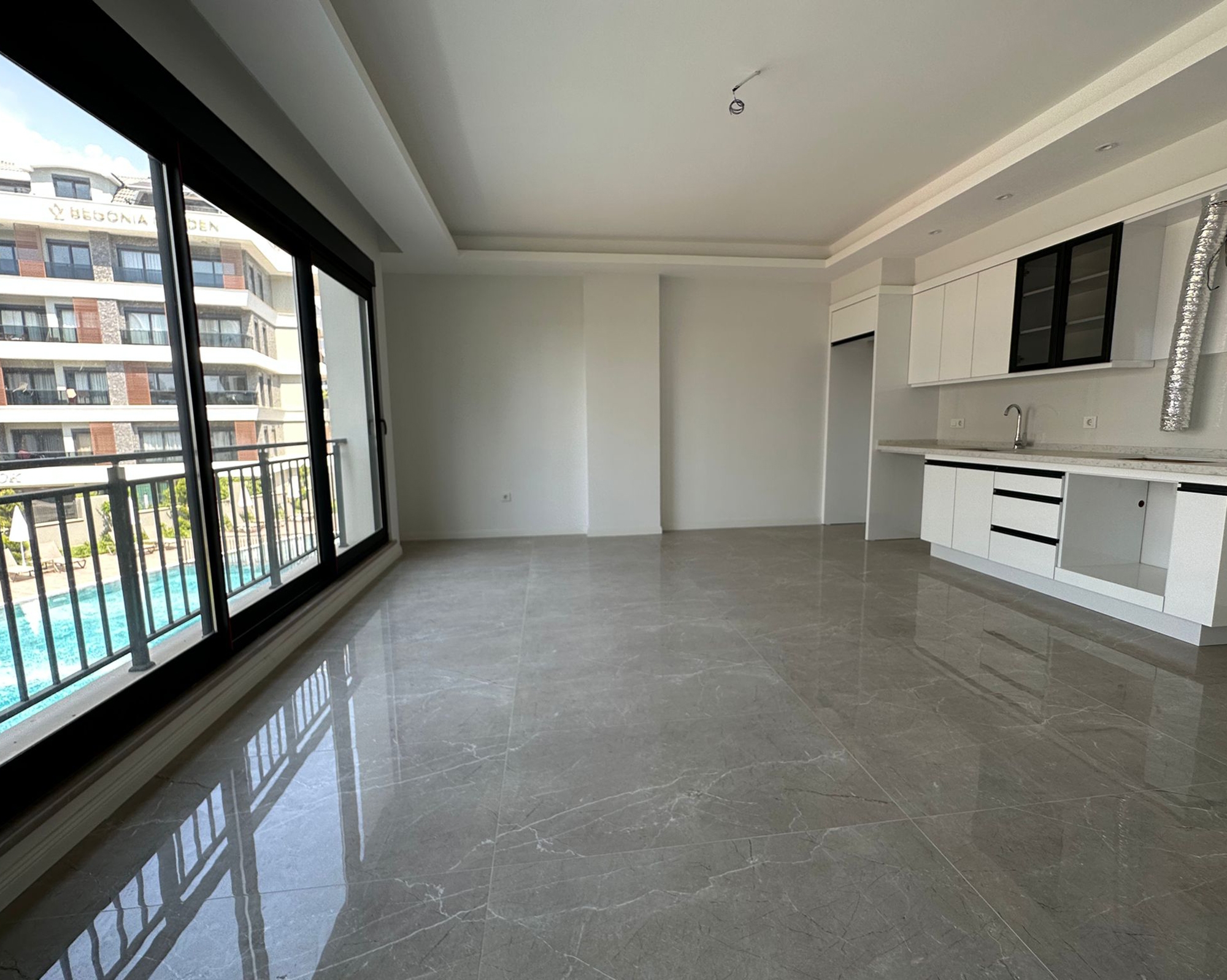 Moderne 2+1 Lejlighed med Bjergudsigt i Alanya - Oba