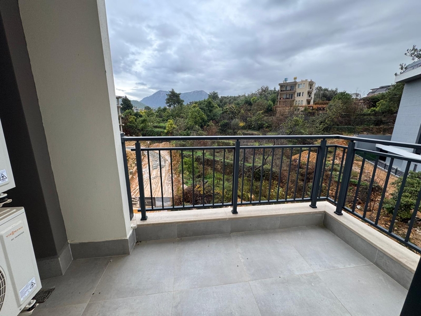 Luksuriøs 3+1 Leilighet med Fjellutsikt, Alanya - Oba