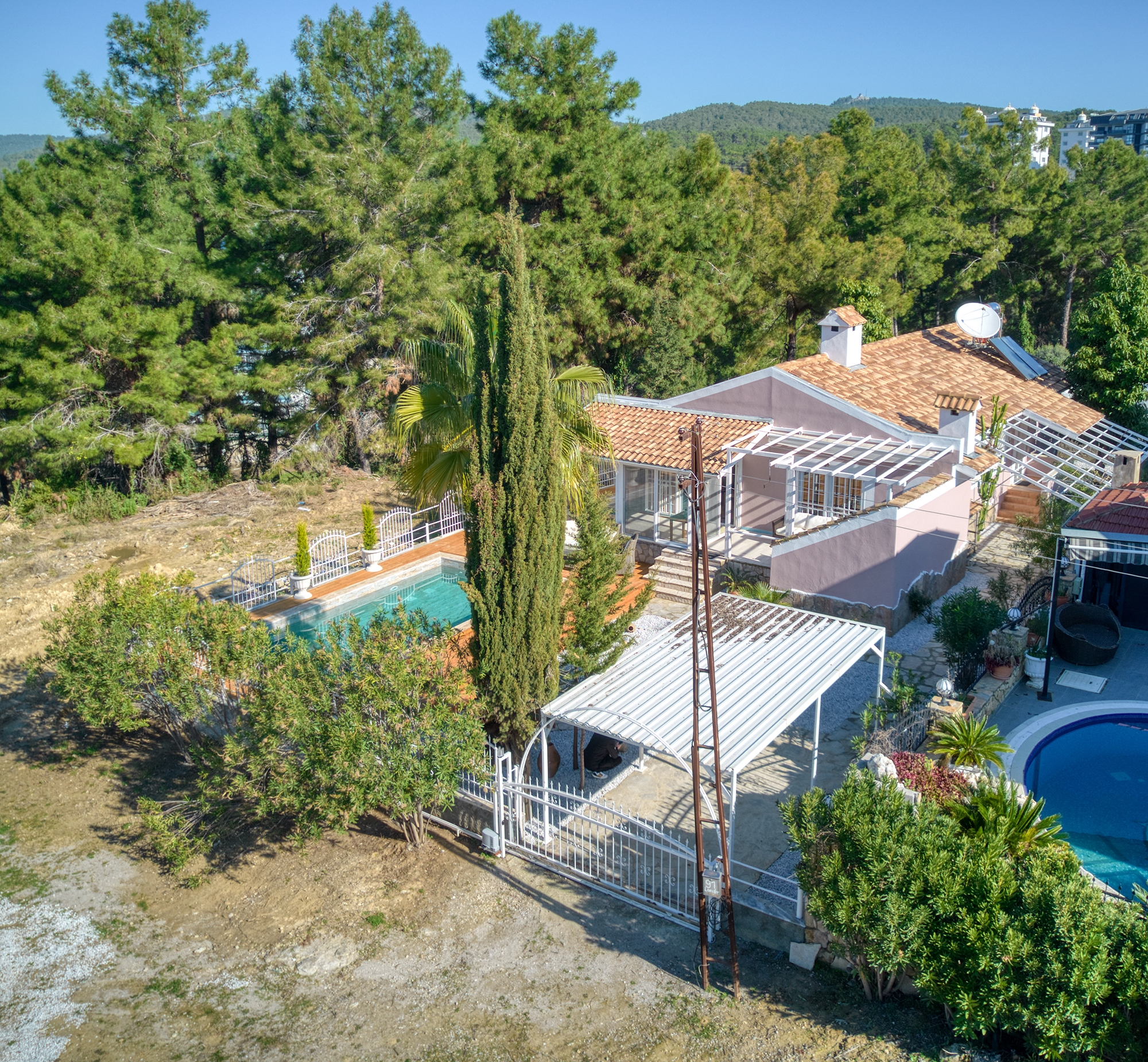 Spacious 3+1 Villa with Mountain Views, Alanya-Avsallar