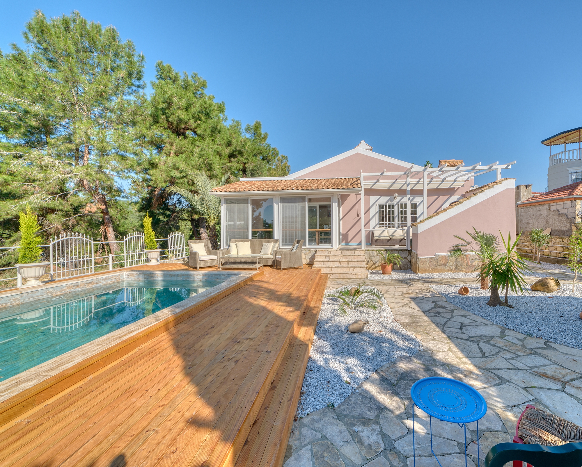 Spacious 3+1 Villa with Mountain Views, Alanya-Avsallar
