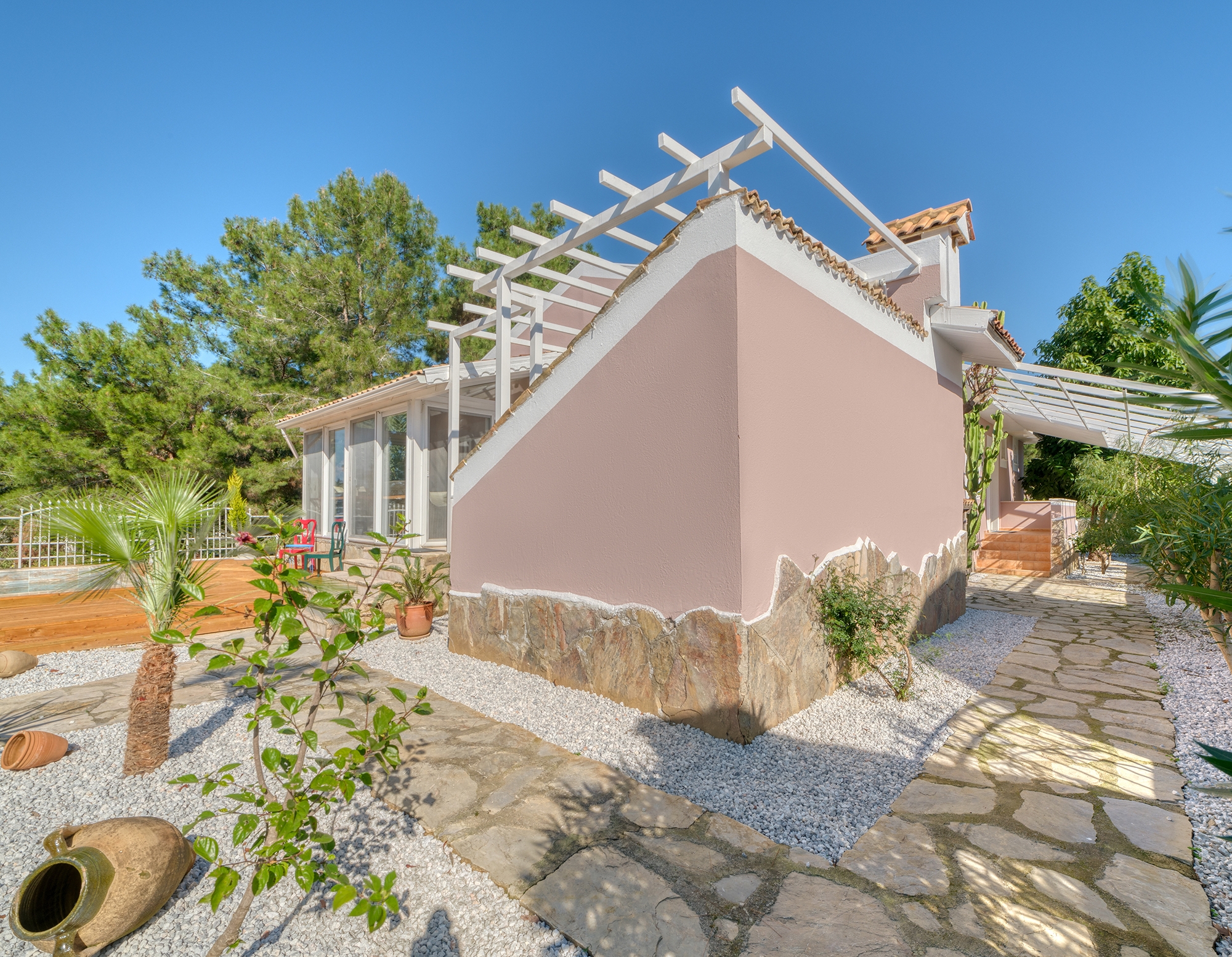 Spacious 3+1 Villa with Mountain Views, Alanya-Avsallar