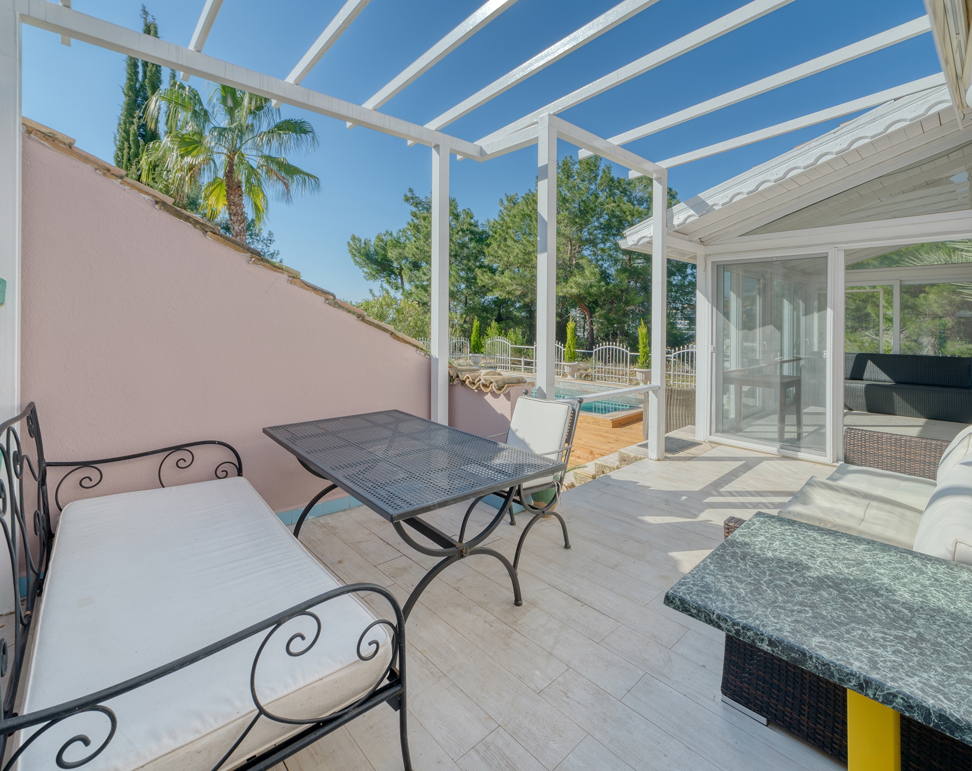 Spacious 3+1 Villa with Mountain Views, Alanya-Avsallar