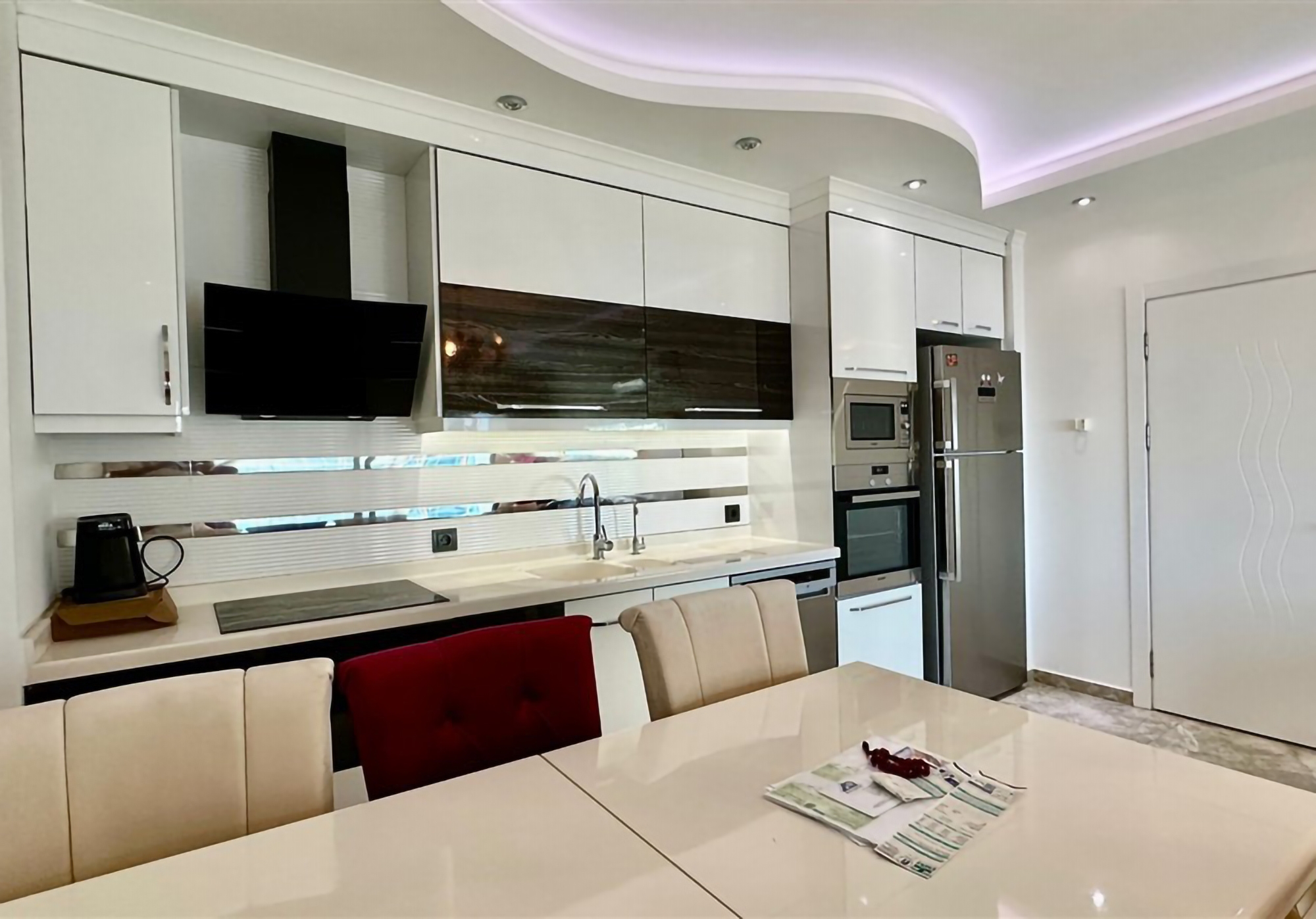 Luksuriøs 2+1 leilighet med fantastisk sjøutsikt, ALANYA - Kestel