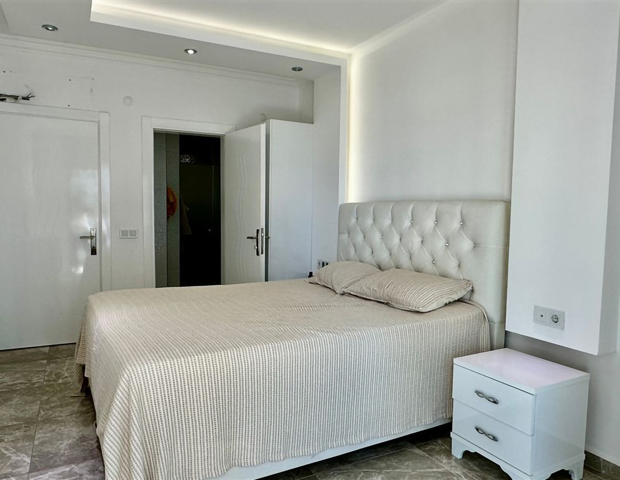 Luksuriøs 2+1 leilighet med fantastisk sjøutsikt, ALANYA - Kestel