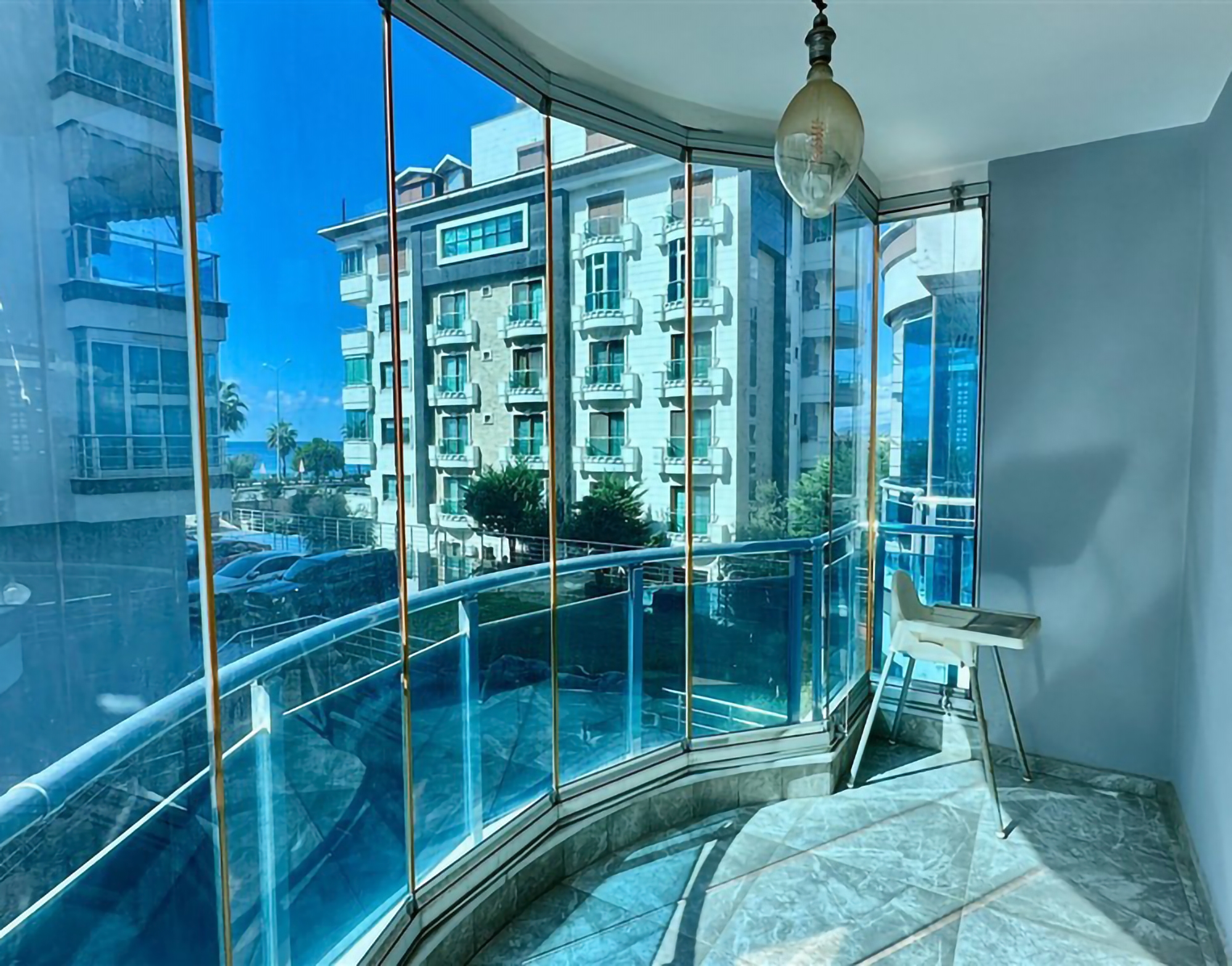 Luksuriøs 2+1 leilighet med fantastisk sjøutsikt, ALANYA - Kestel