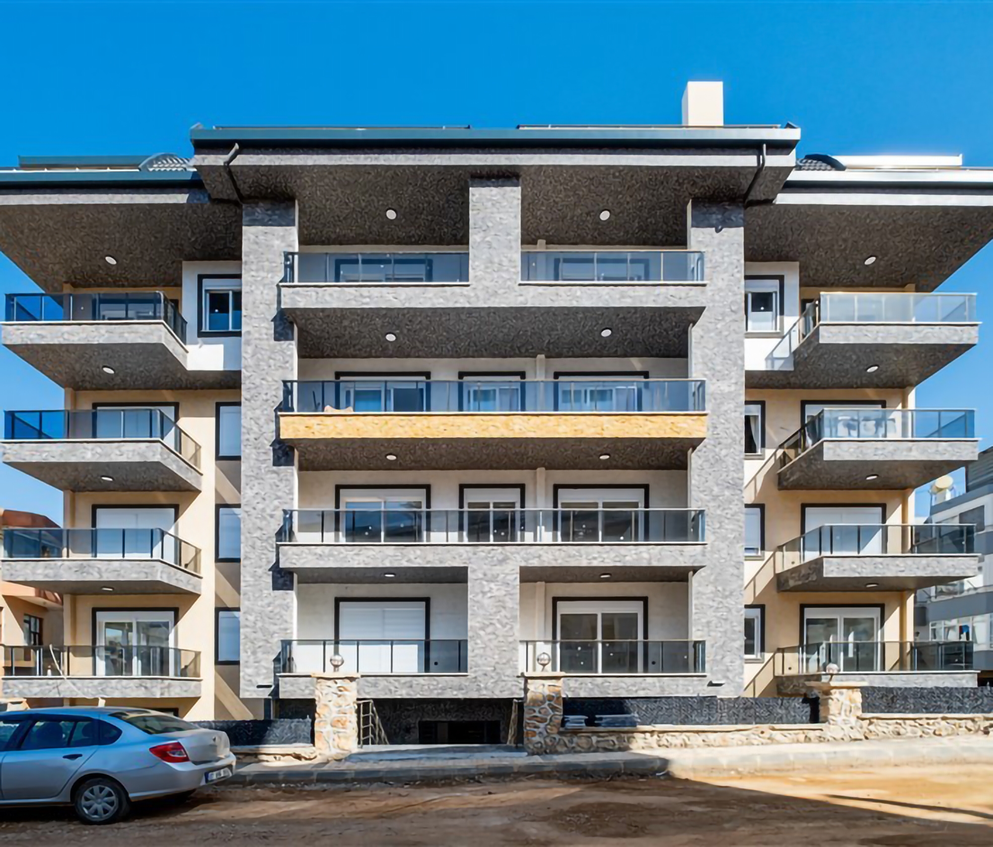 Stilig 1+1 Leilighet med Fjellutsikt i Alanya Oba
