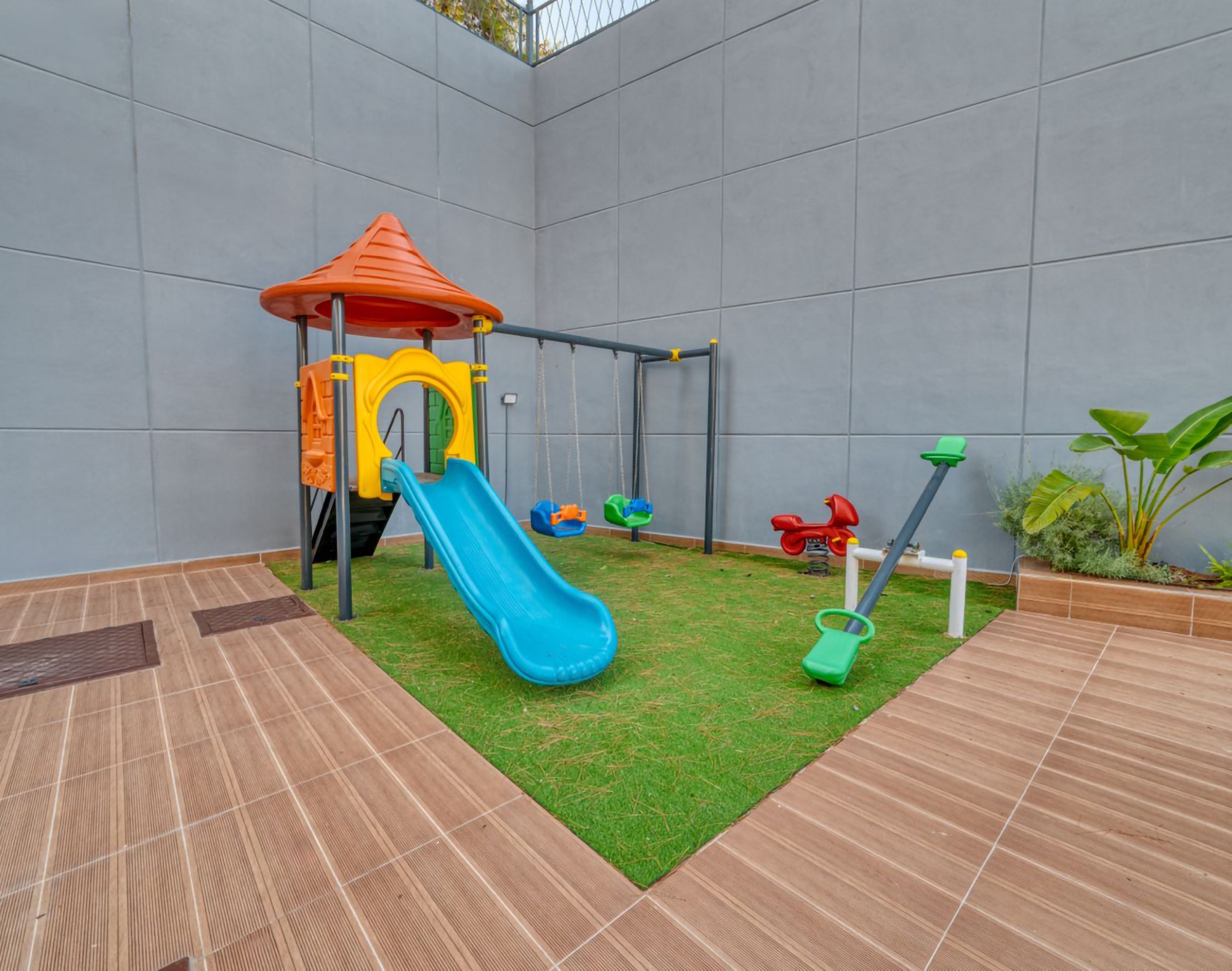 Luksuriøs 1+1 leilighet i Oba, Alanya med fjellutsikt