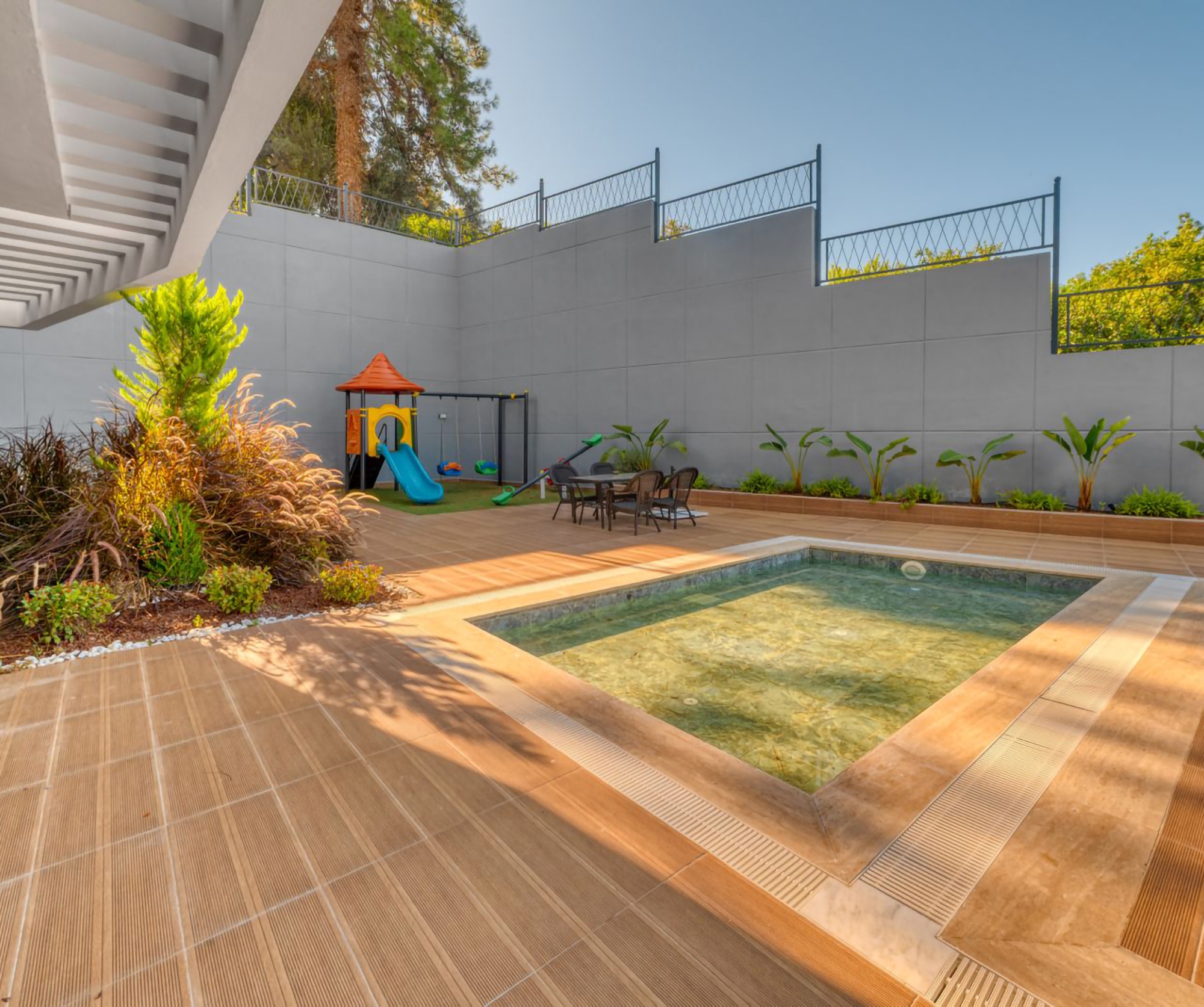 Luksuriøs 1+1 leilighet i Oba, Alanya med fjellutsikt