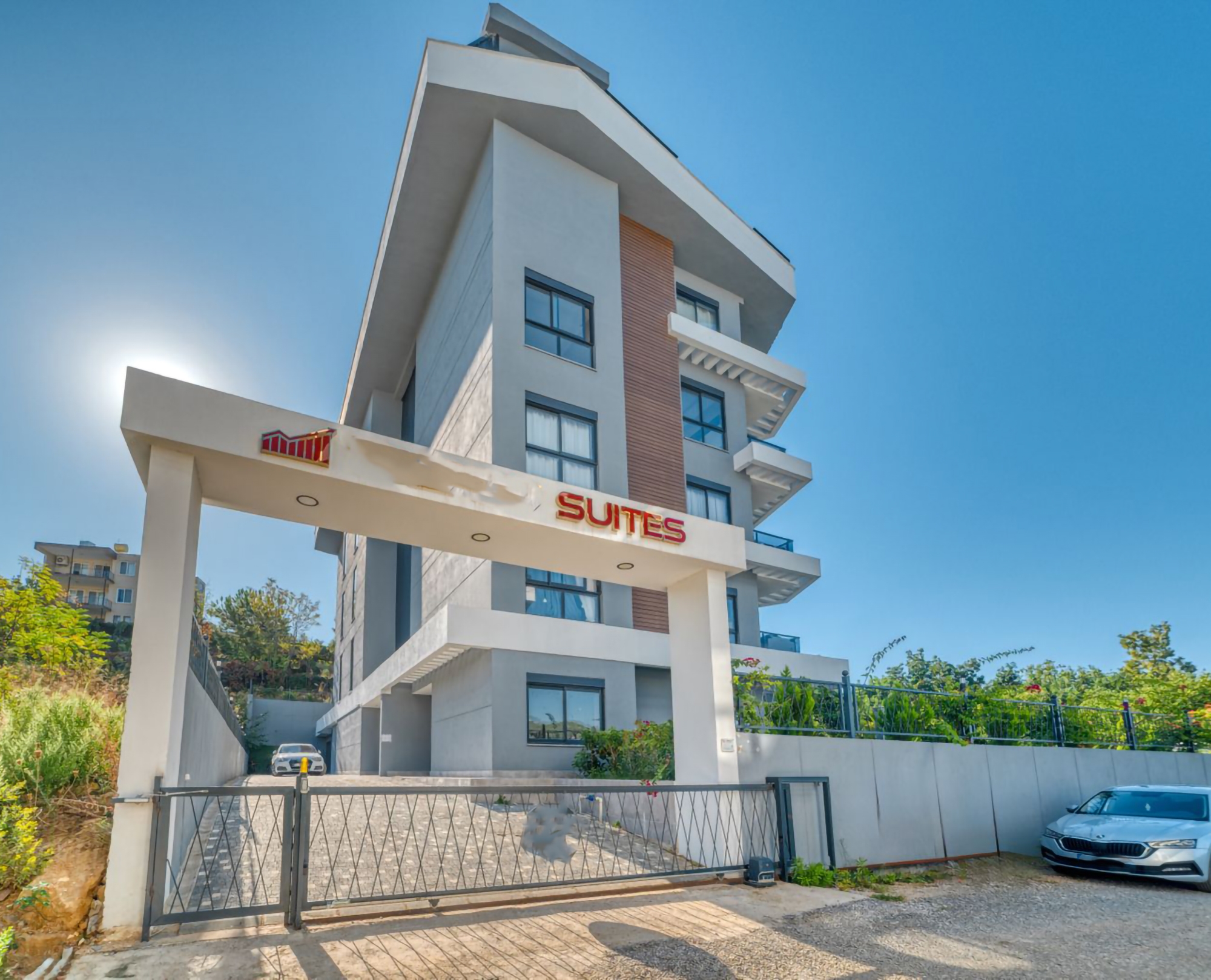 Luksuriøs 1+1 leilighet i Oba, Alanya med fjellutsikt