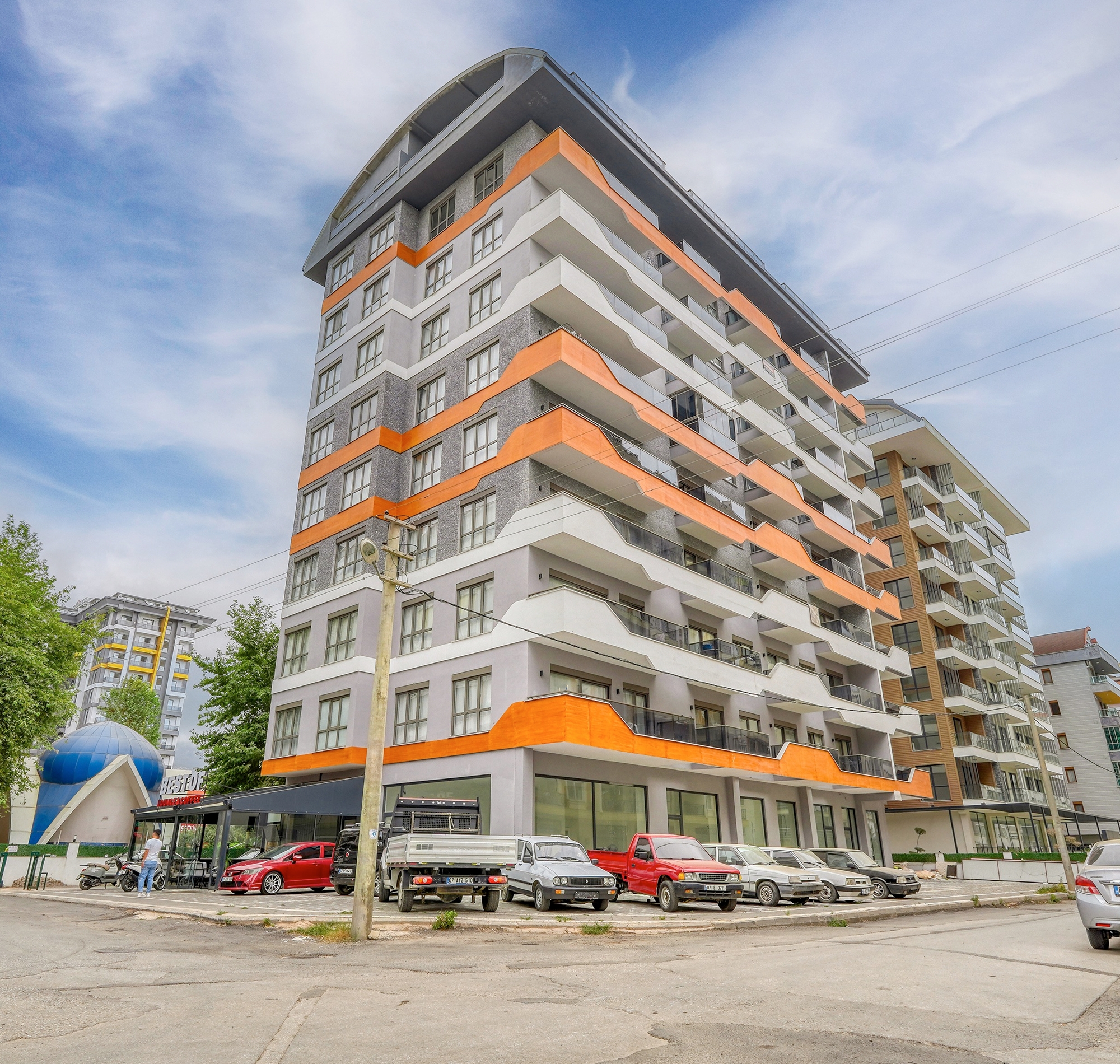 Luxuriöses 1+1 Apartment in Mahmutlar mit Bergblick