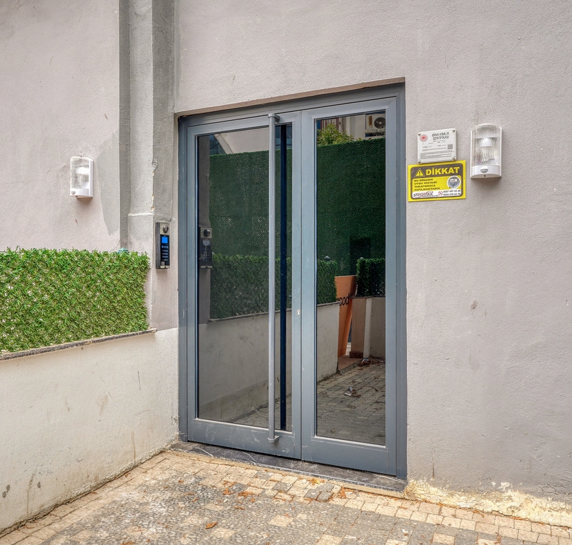 Luxuriöses 1+1 Apartment in Mahmutlar mit Bergblick