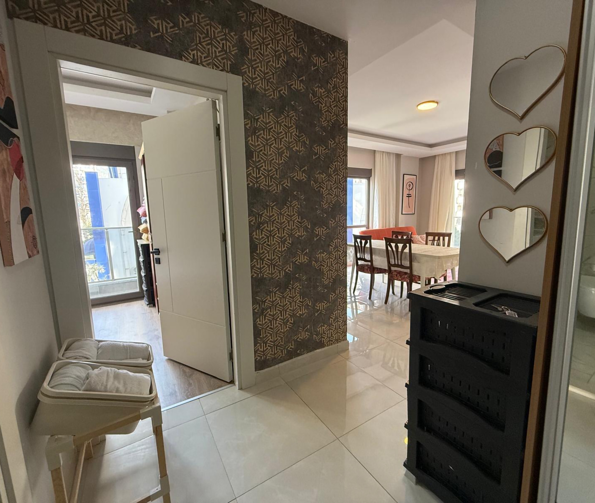 Luxuriöses 1+1 Apartment in Mahmutlar mit Bergblick