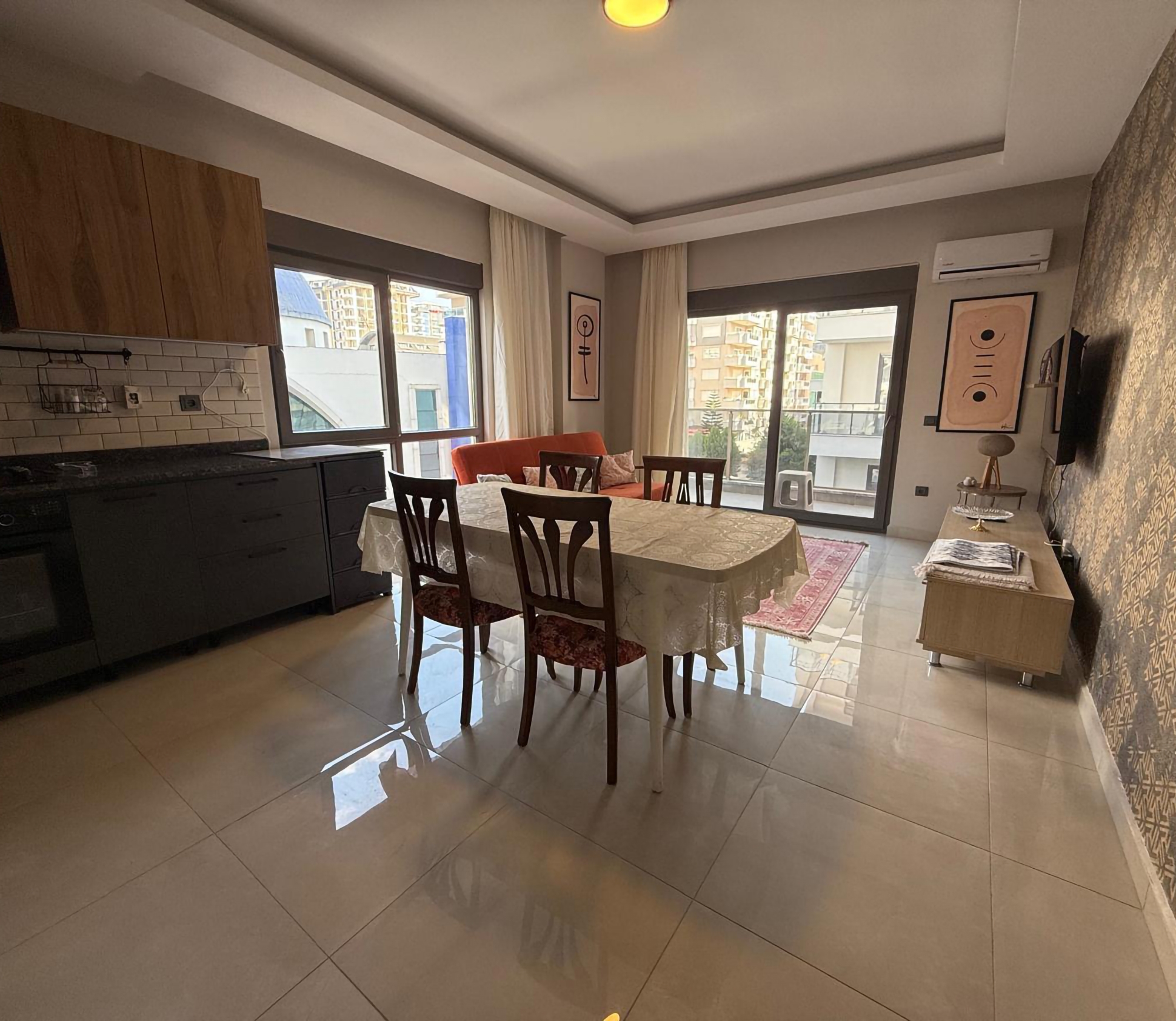 Luxuriöses 1+1 Apartment in Mahmutlar mit Bergblick