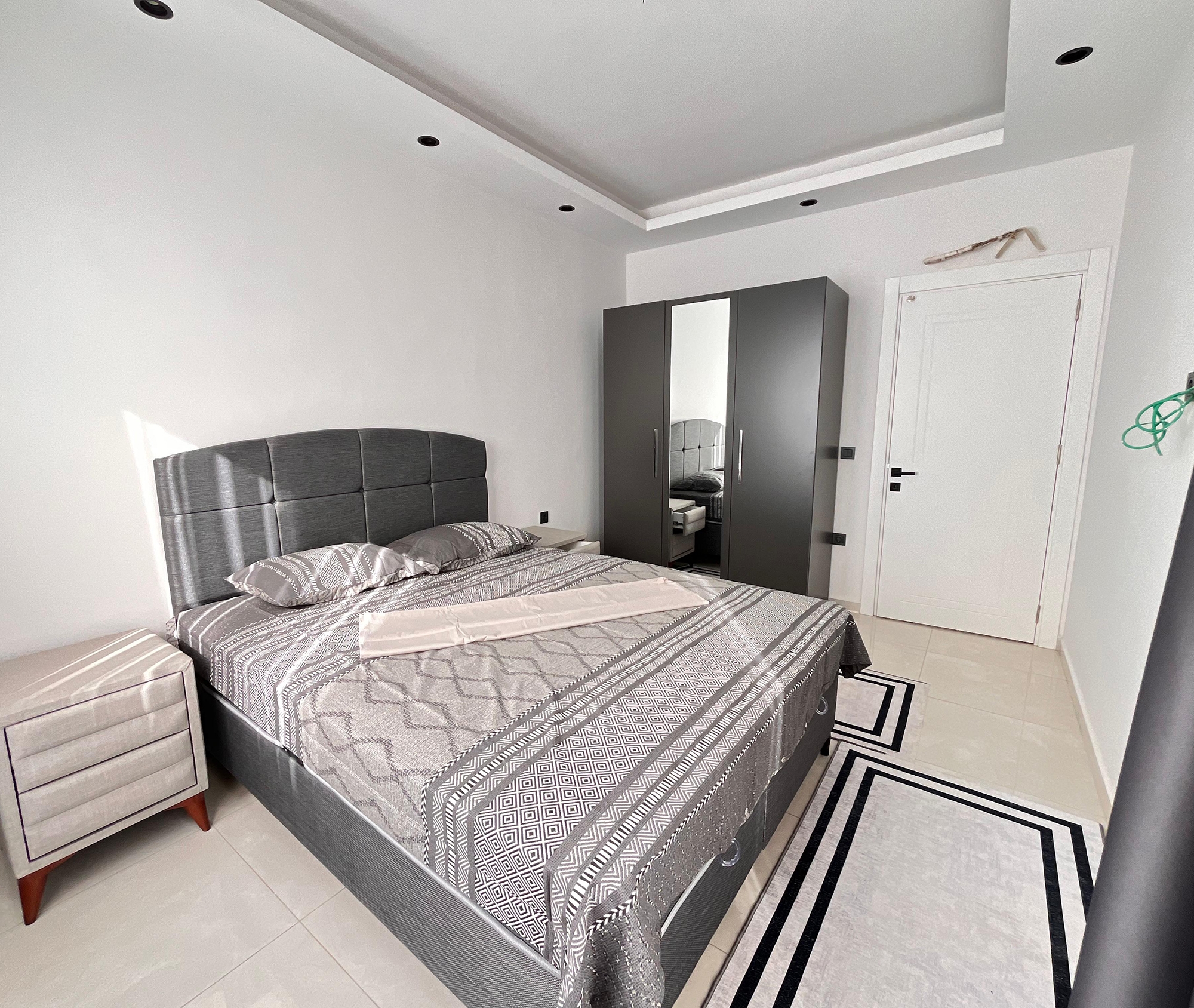Luxuriöses 1+1 Apartment mit Bergblick in Mahmutlar, Alanya