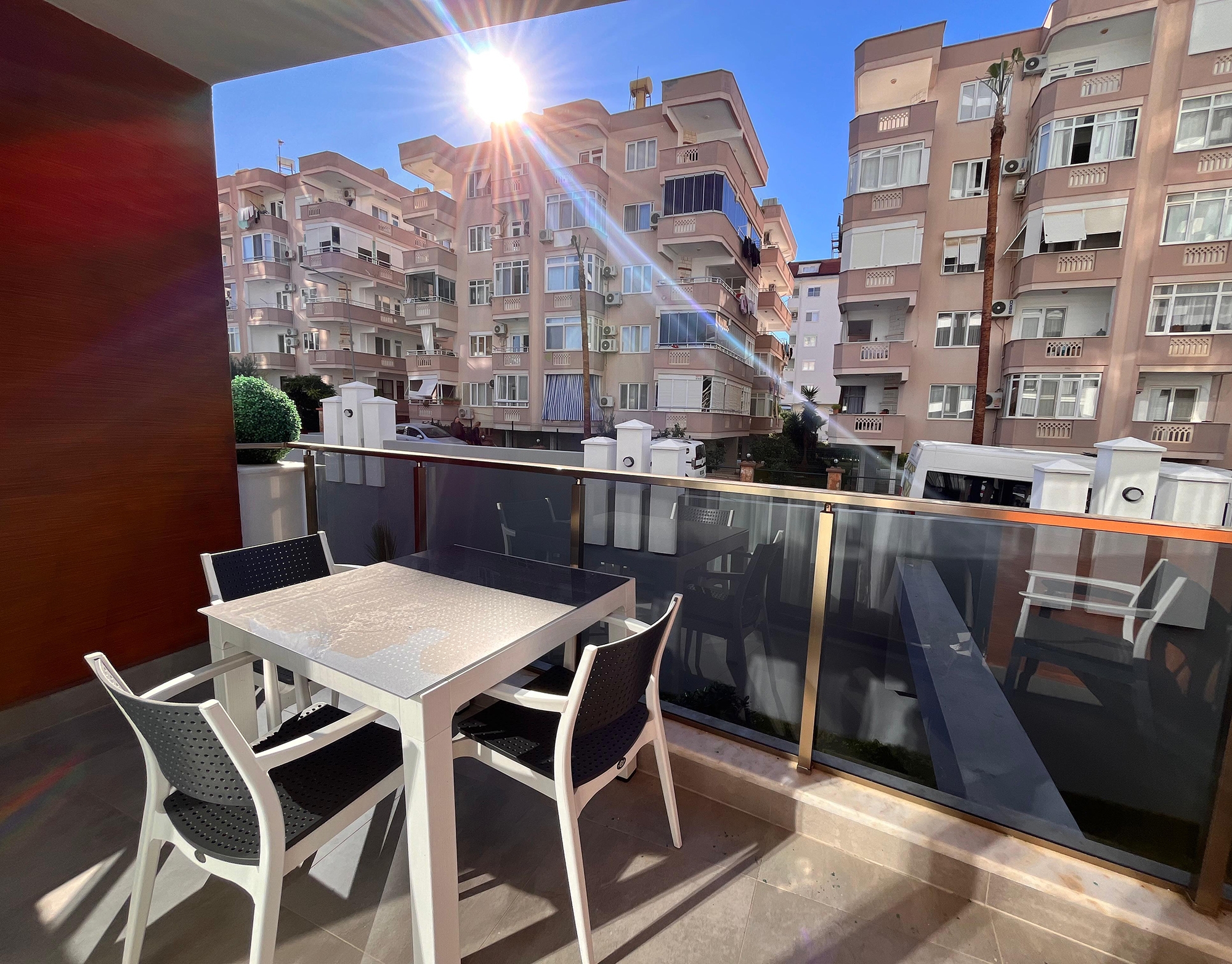 Luxuriöses 1+1 Apartment mit Bergblick in Mahmutlar, Alanya