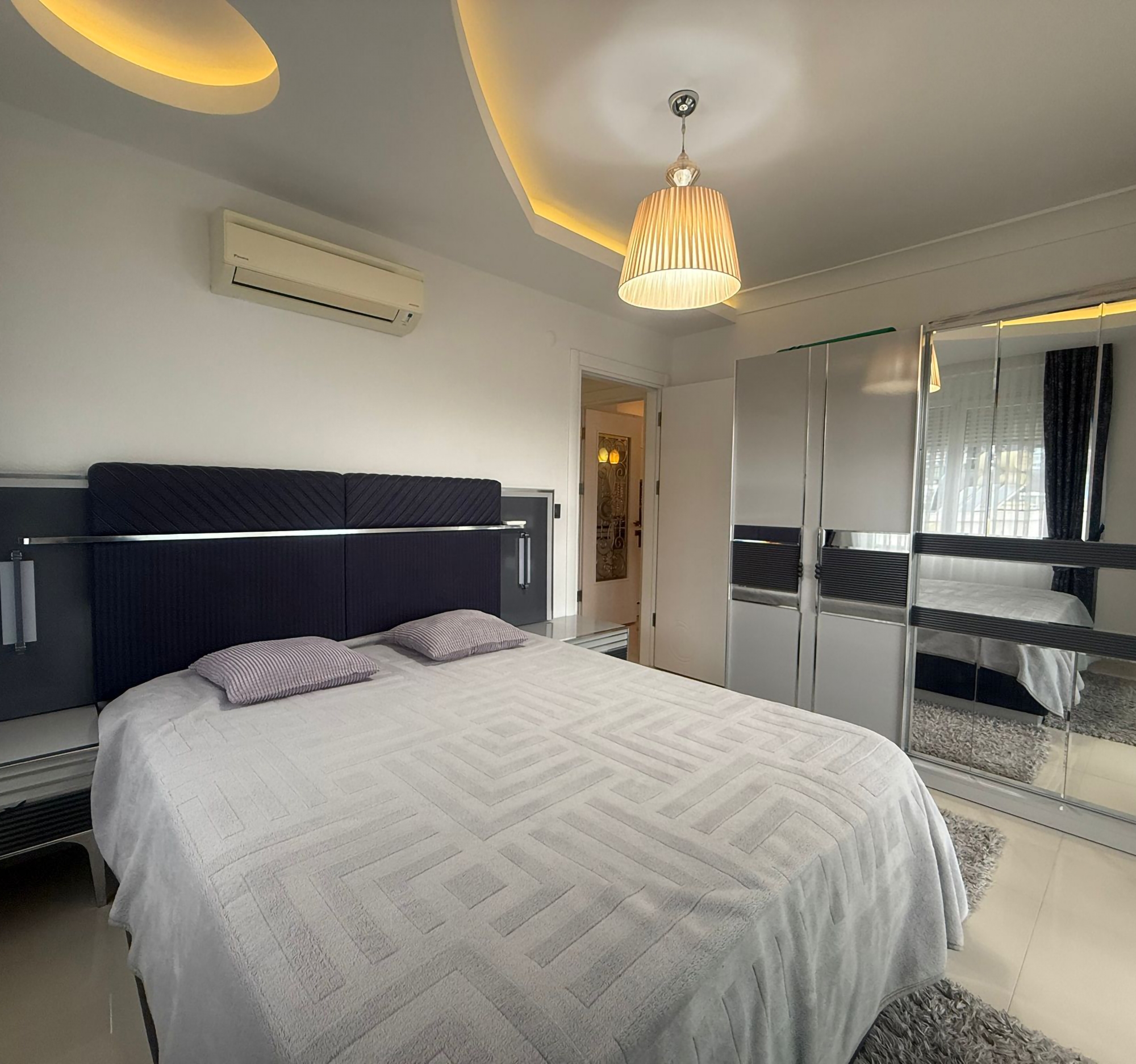 Moderni 1+1 asunto vuorinäköalalla, Alanya