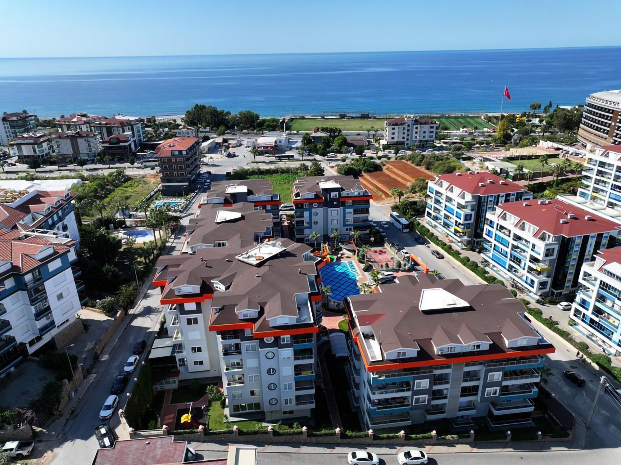 Imponerende 1+1 Lejlighed med Hav- og Bjergudsigt i Kestel, Alanya