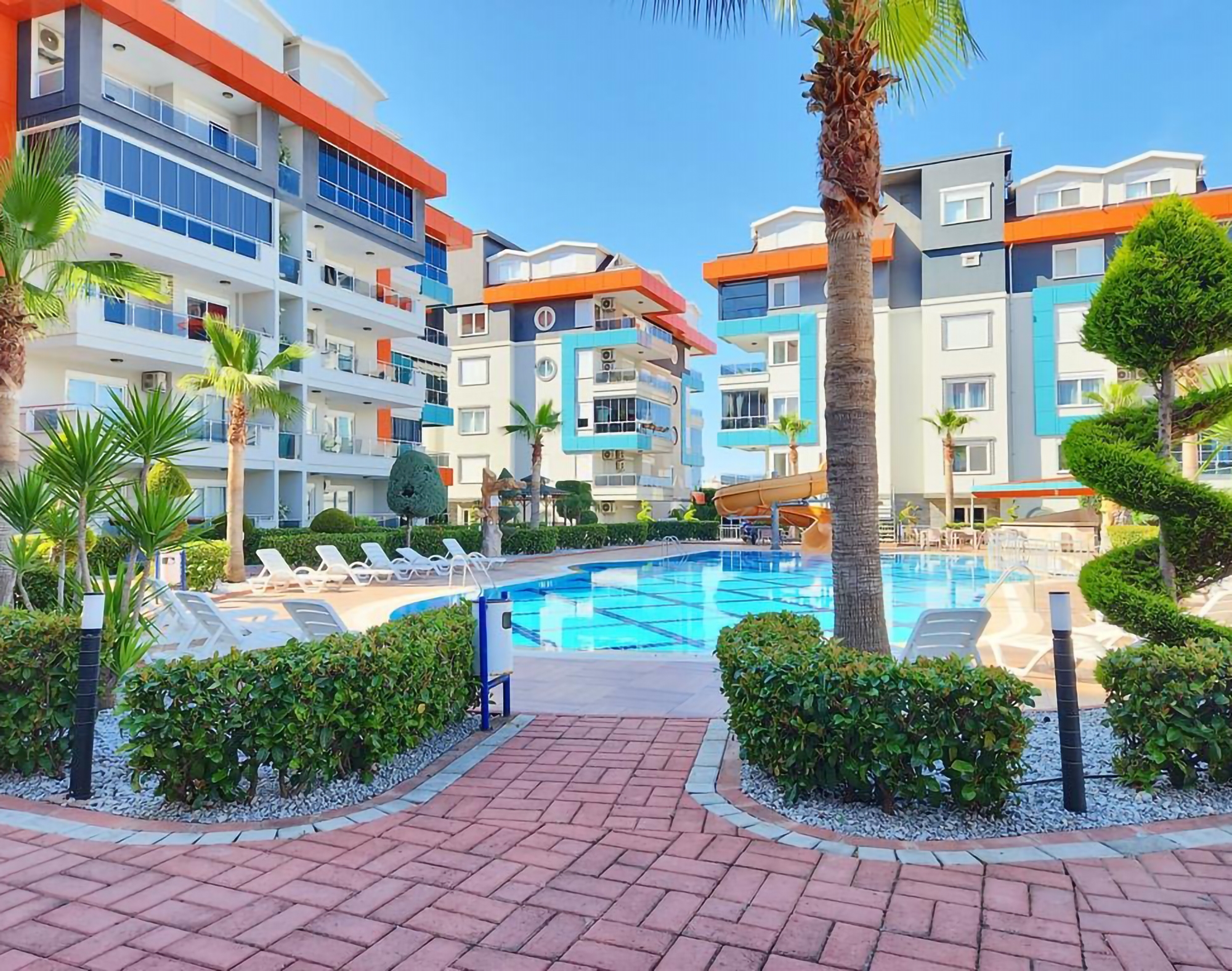 Imponerende 1+1 Lejlighed med Hav- og Bjergudsigt i Kestel, Alanya