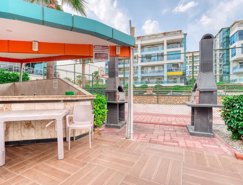 Imponerende 1+1 Lejlighed med Hav- og Bjergudsigt i Kestel, Alanya