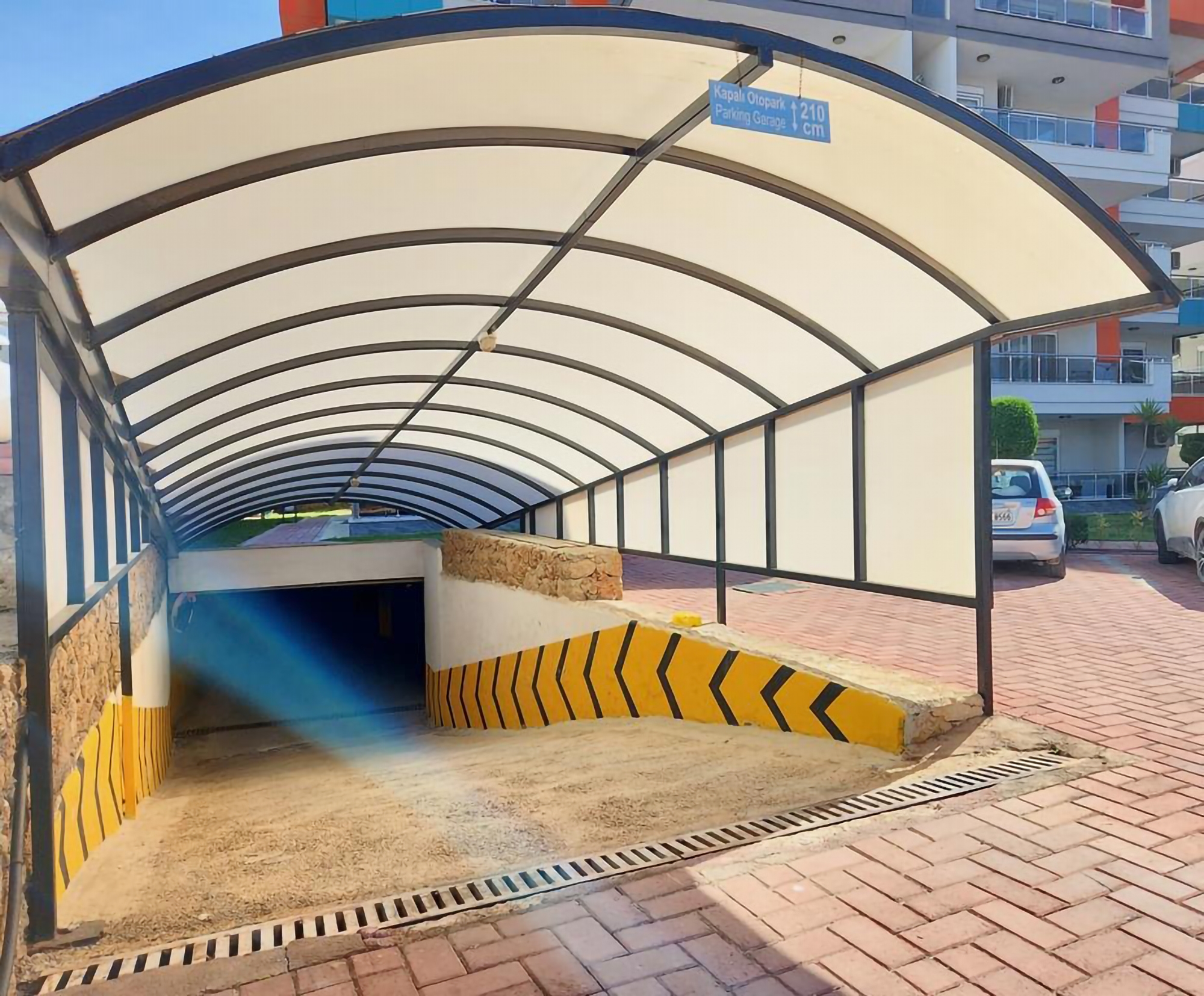 Imponerende 1+1 Lejlighed med Hav- og Bjergudsigt i Kestel, Alanya