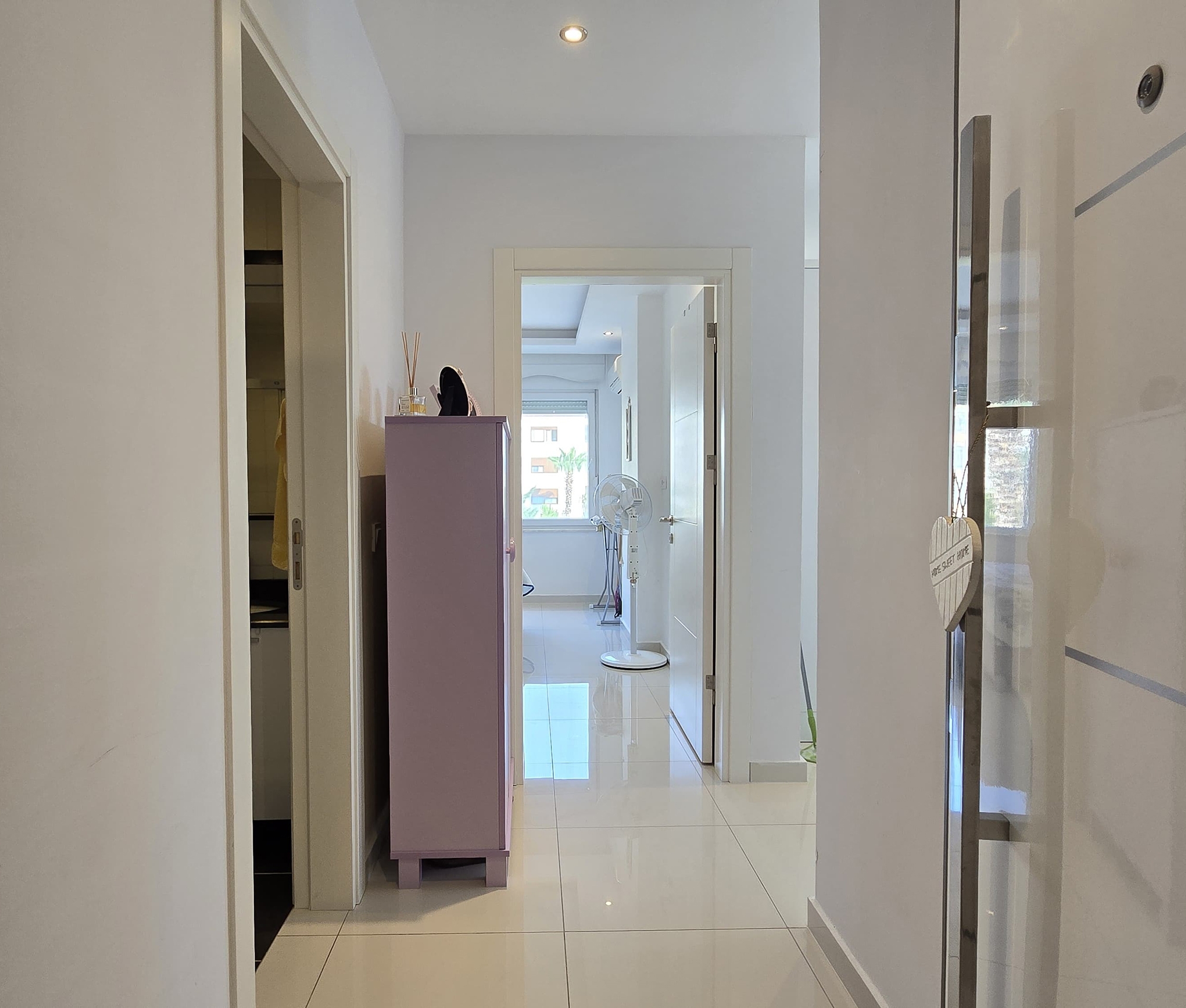 Imponerende 1+1 Lejlighed med Hav- og Bjergudsigt i Kestel, Alanya