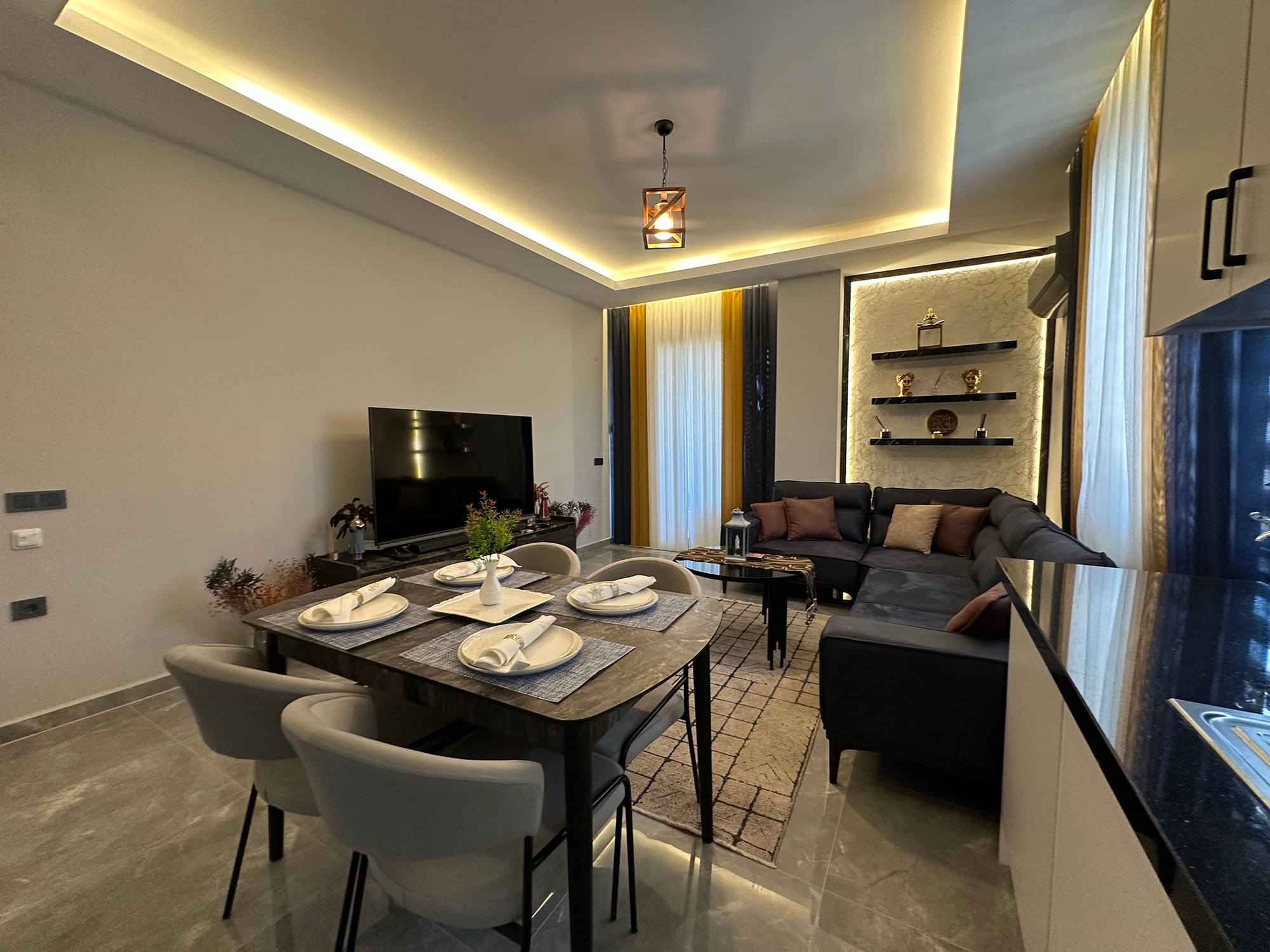 Moderne 1+1 leilighet med fjellutsikt, Alanya