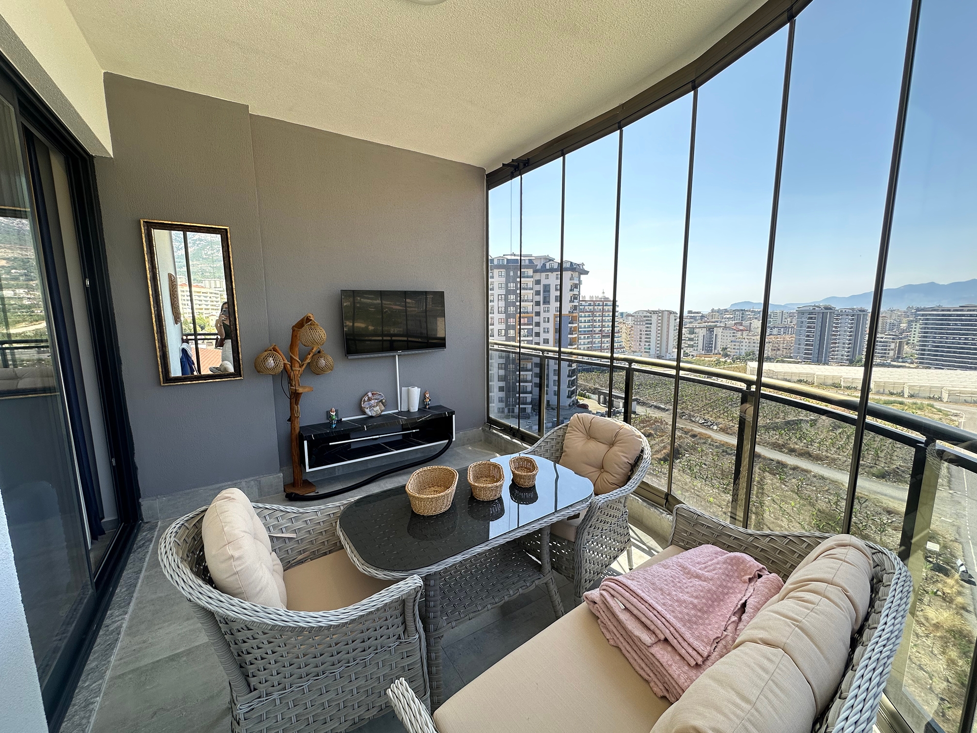 Moderne 1+1 leilighet med fjellutsikt, Alanya