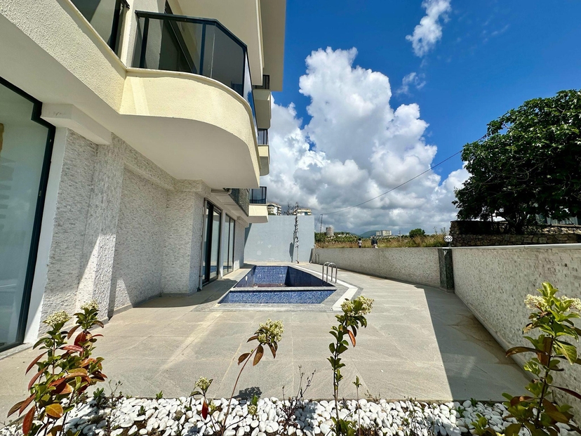 Mountain View 1+1 Apartment in Mahmutlar, Alanya