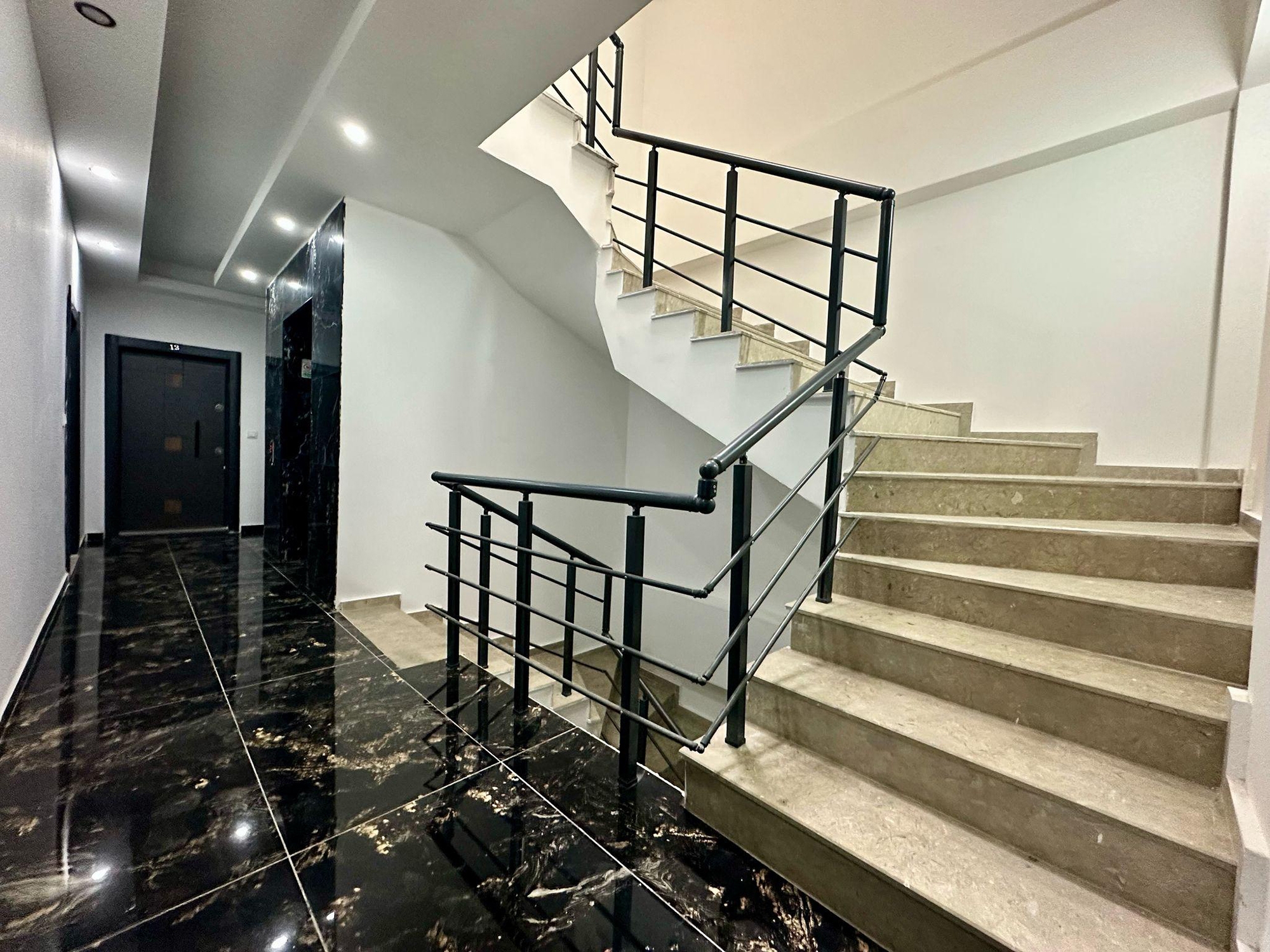 Mountain View 1+1 Apartment in Mahmutlar, Alanya