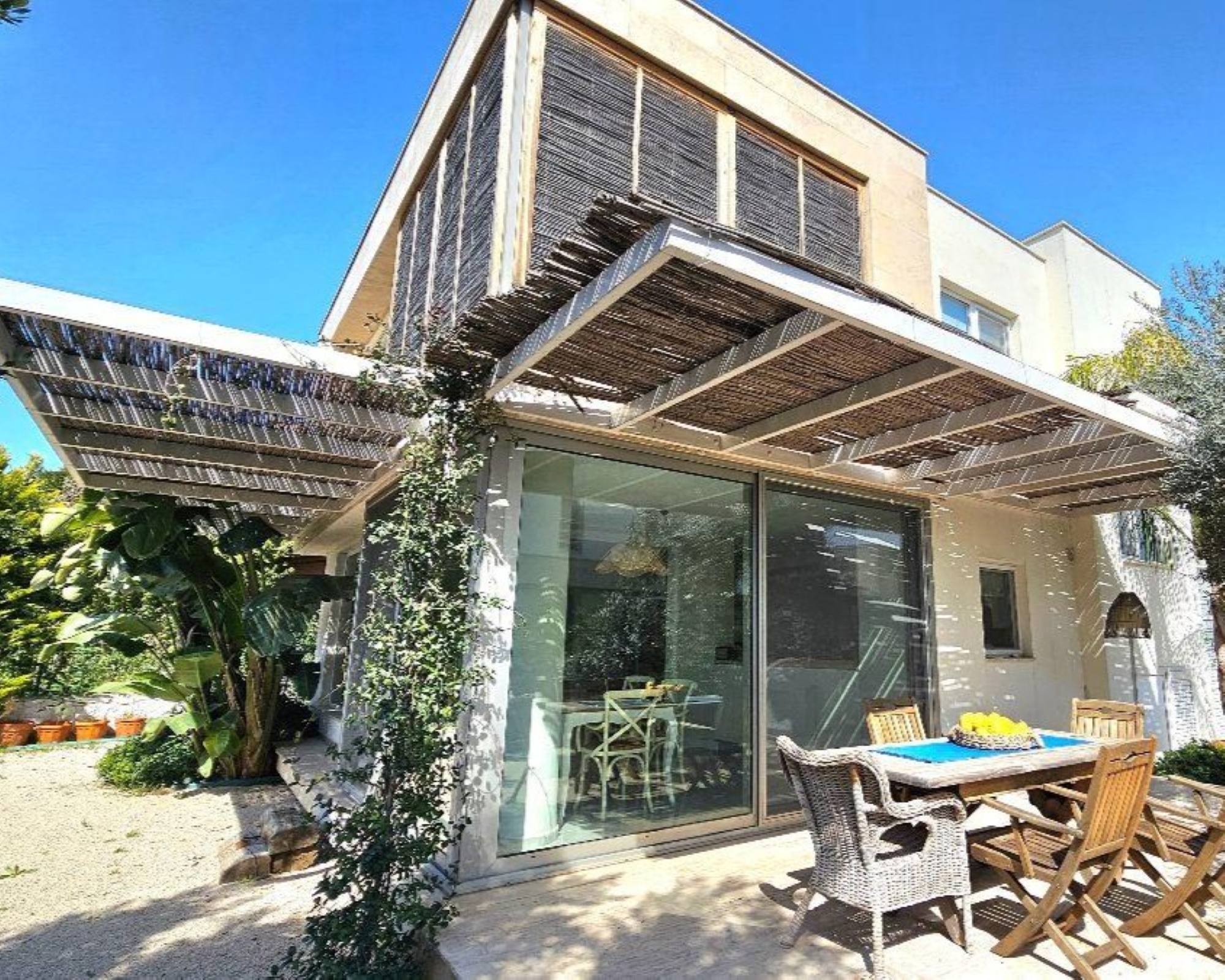 Mountain View 4+1 Villa in Ortakent, Bodrum