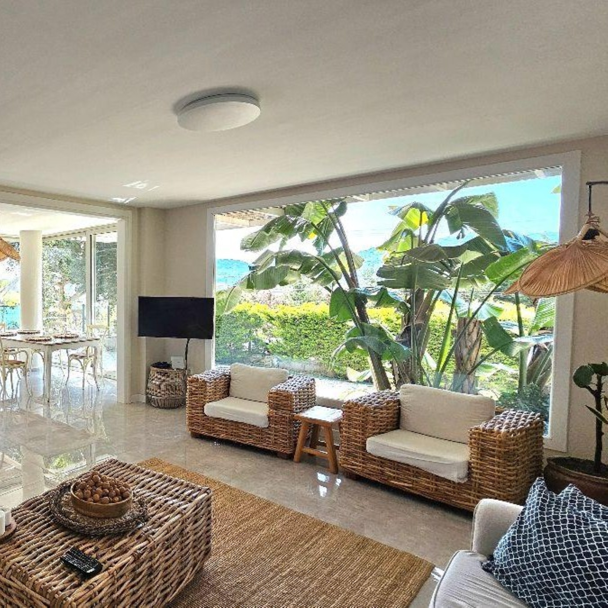 Mountain View 4+1 Villa in Ortakent, Bodrum