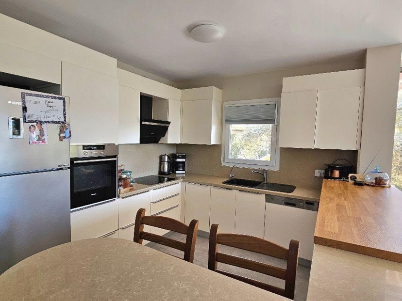 Mountain View 4+1 Villa in Ortakent, Bodrum