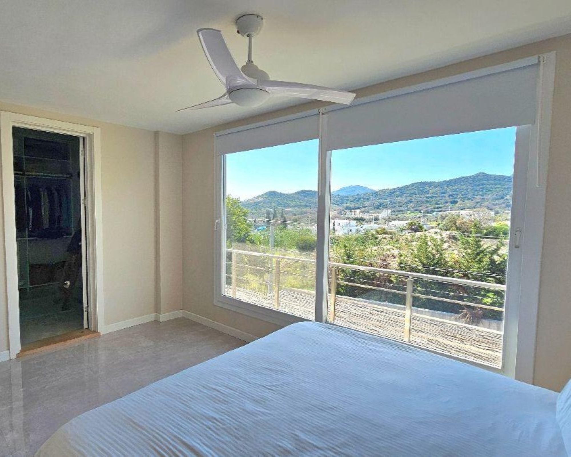 Mountain View 4+1 Villa in Ortakent, Bodrum
