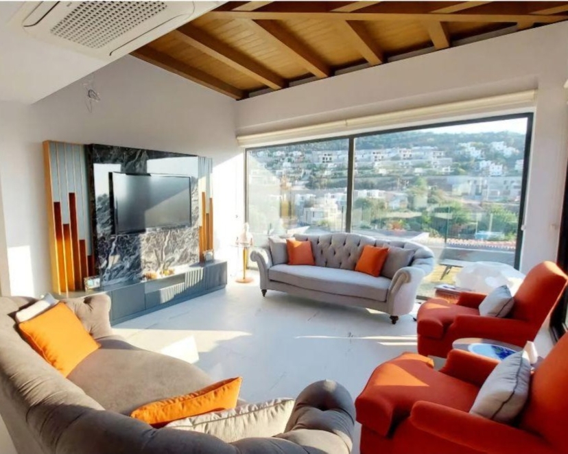 Luxury 3+1 Villa with Stunning Sea and Mountain Views, Gumusluk