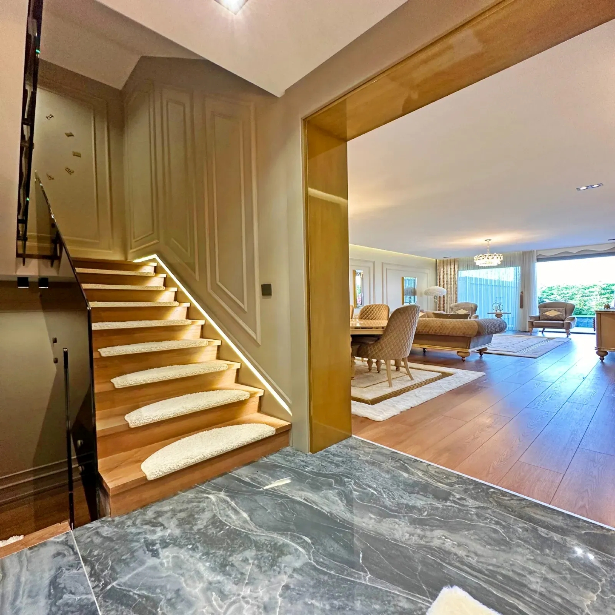 Luxuriöse 6+1 Bergblick Villa in Beylikduzu, Istanbul