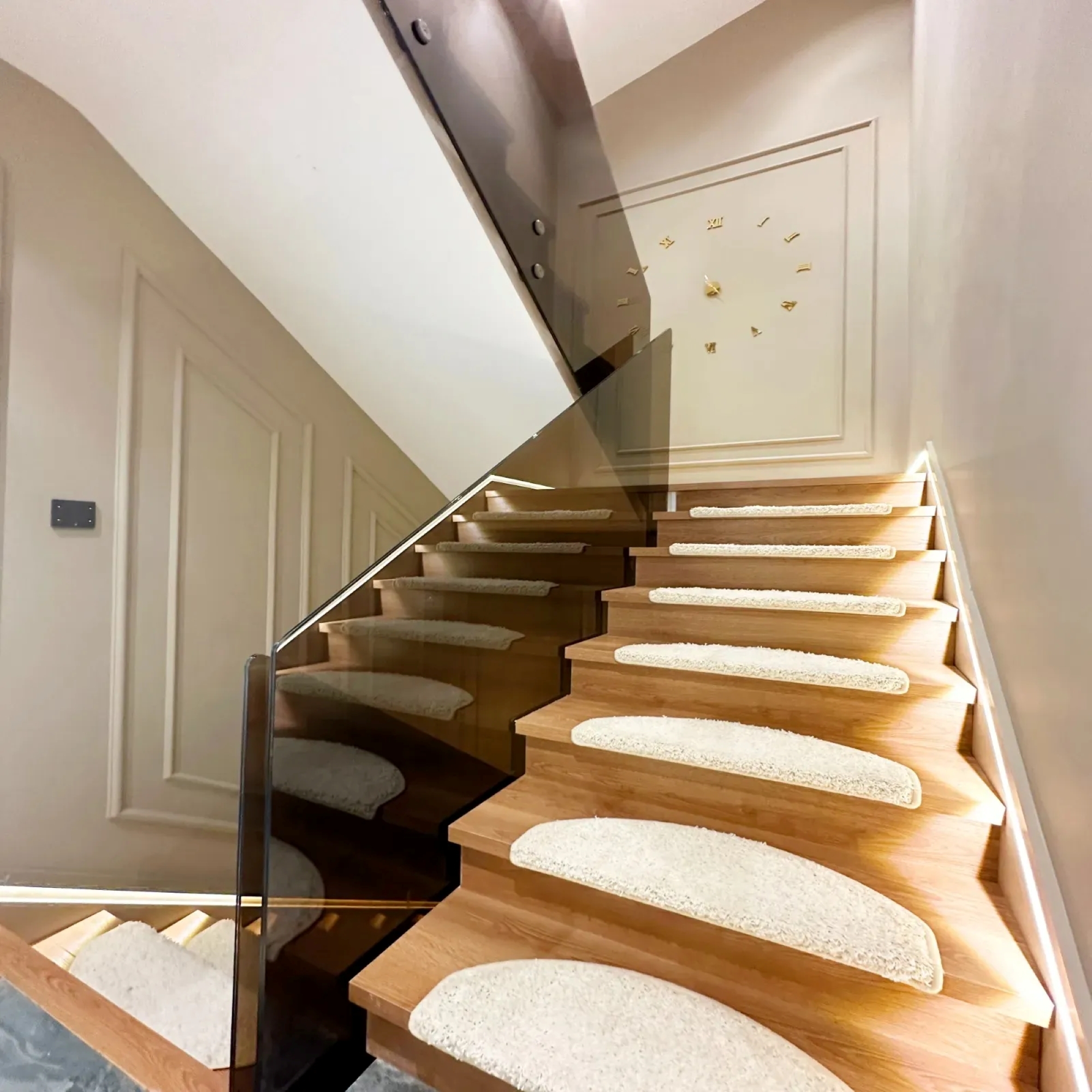 Luxuriöse 6+1 Bergblick Villa in Beylikduzu, Istanbul