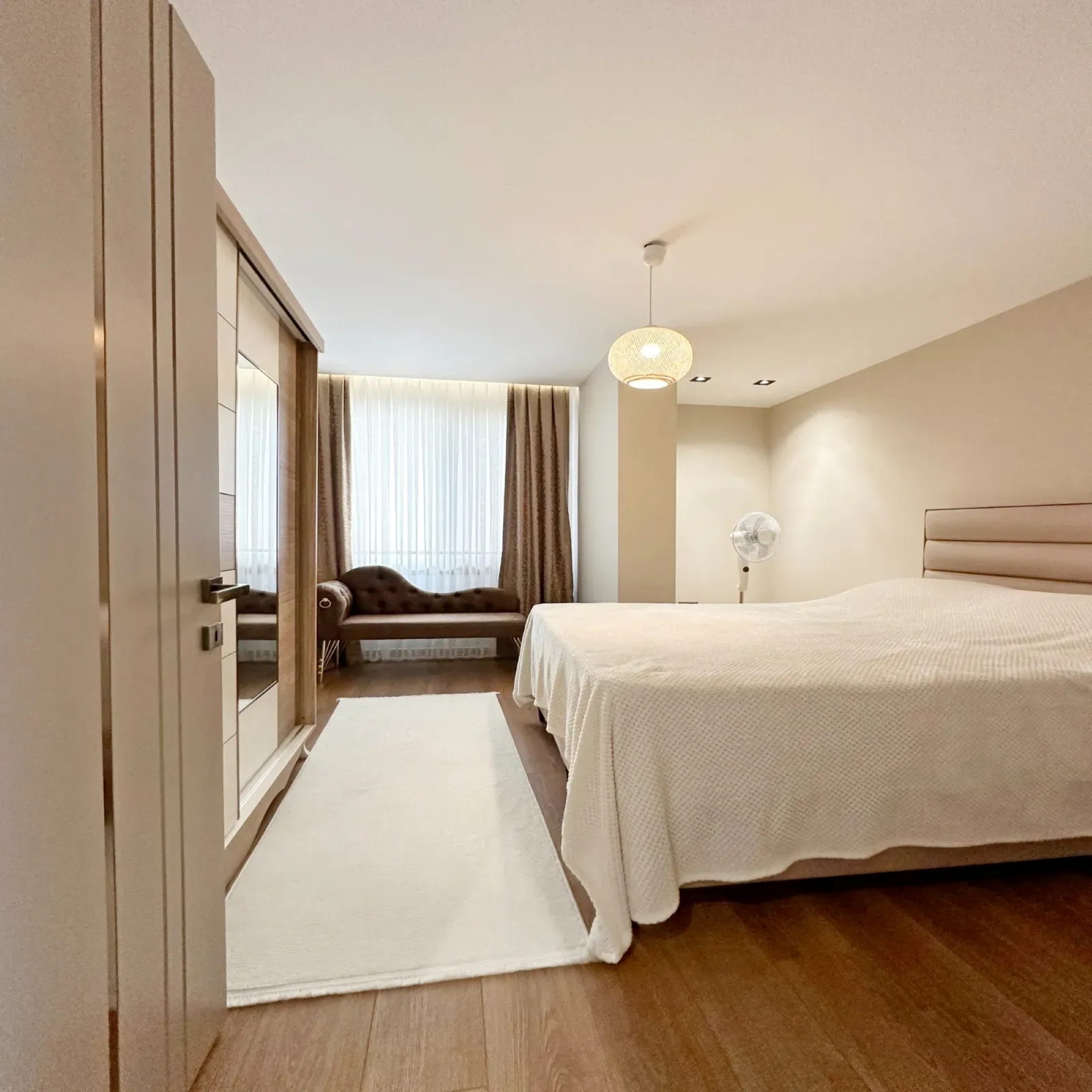 Luxuriöse 6+1 Bergblick Villa in Beylikduzu, Istanbul