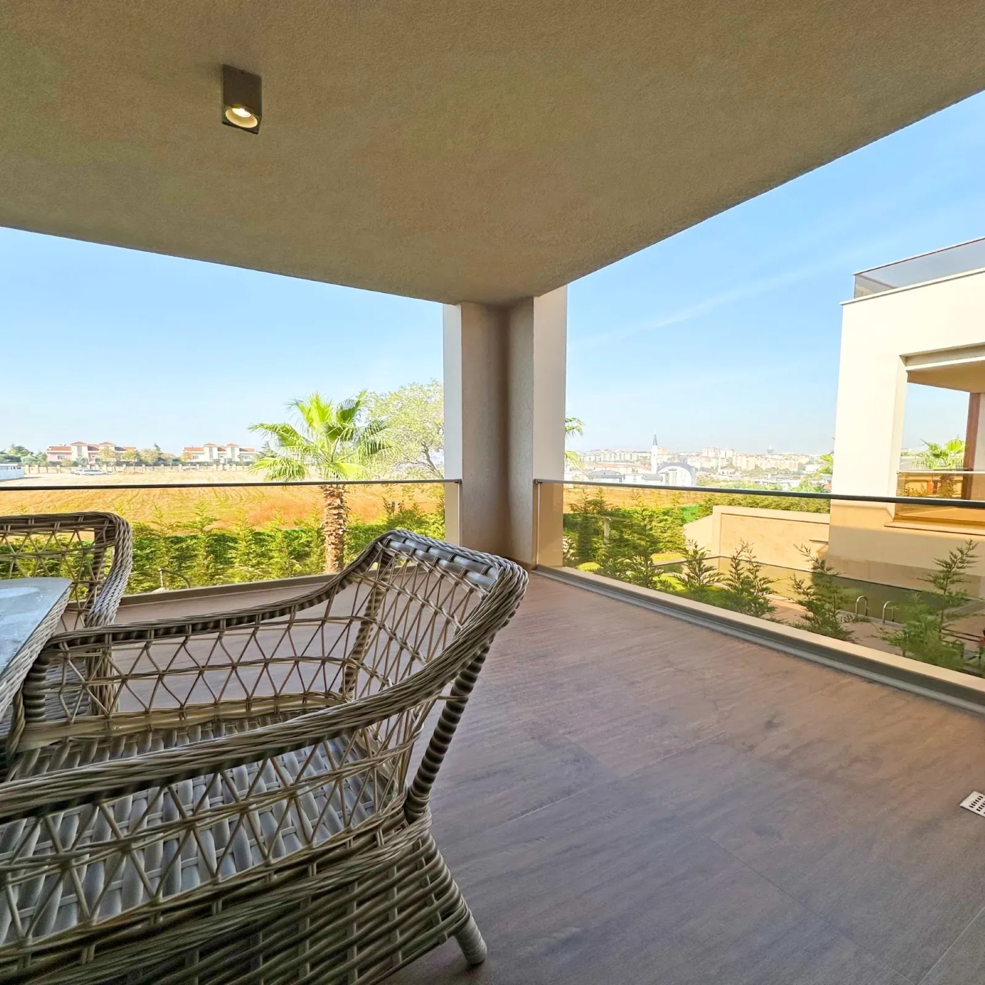 Luxuriöse 6+1 Bergblick Villa in Beylikduzu, Istanbul