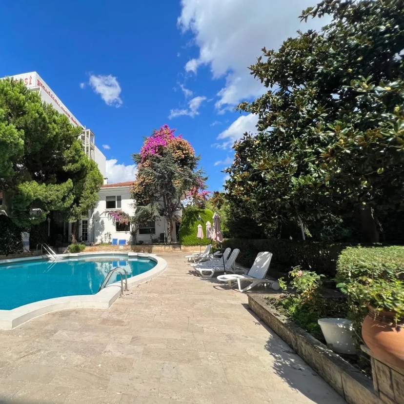 Spacious 6+1 Villa with Mountain View in Maltepe