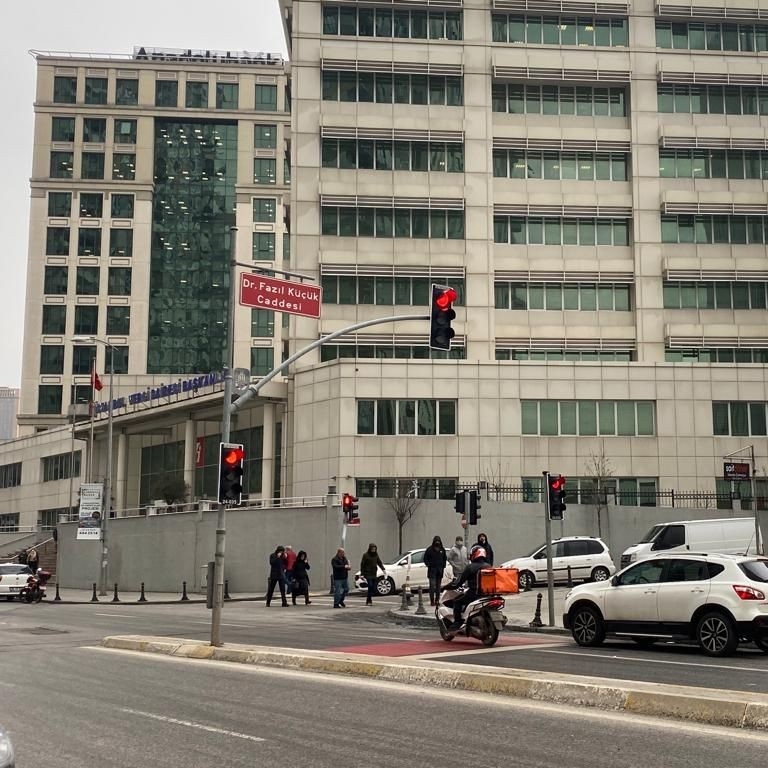 Уютная квартира 1+1 с бассейном в Умранье, Стамбул