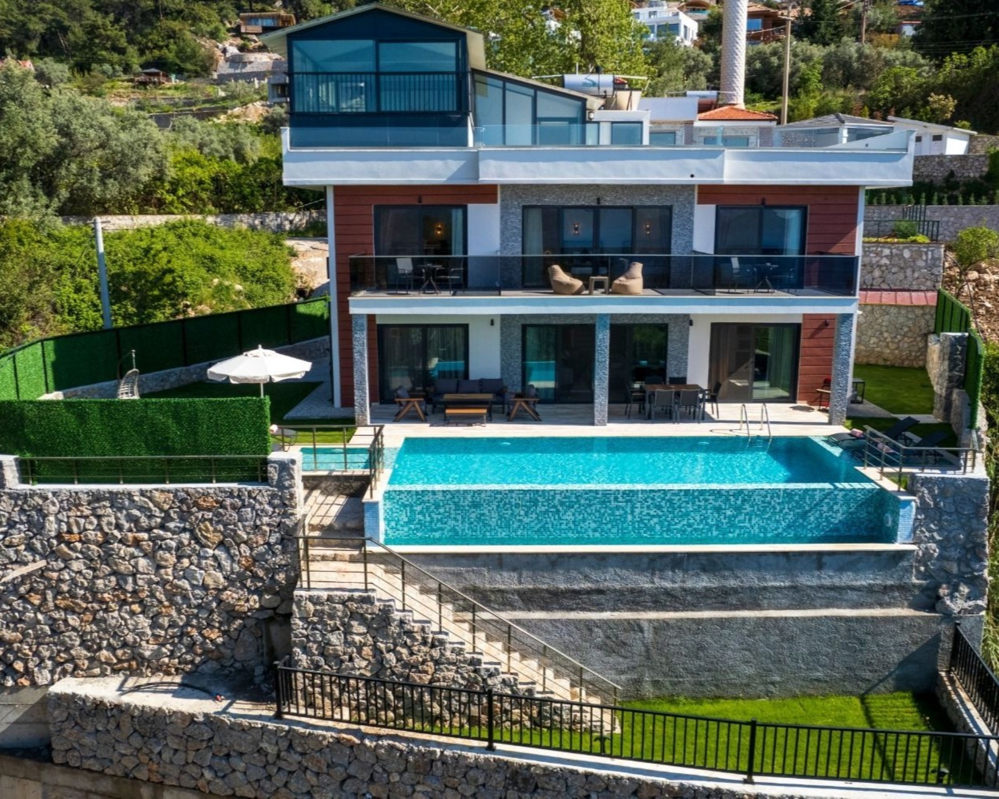 Havutsikt 4+1 Villa med Basseng i Faralya, Fethiye