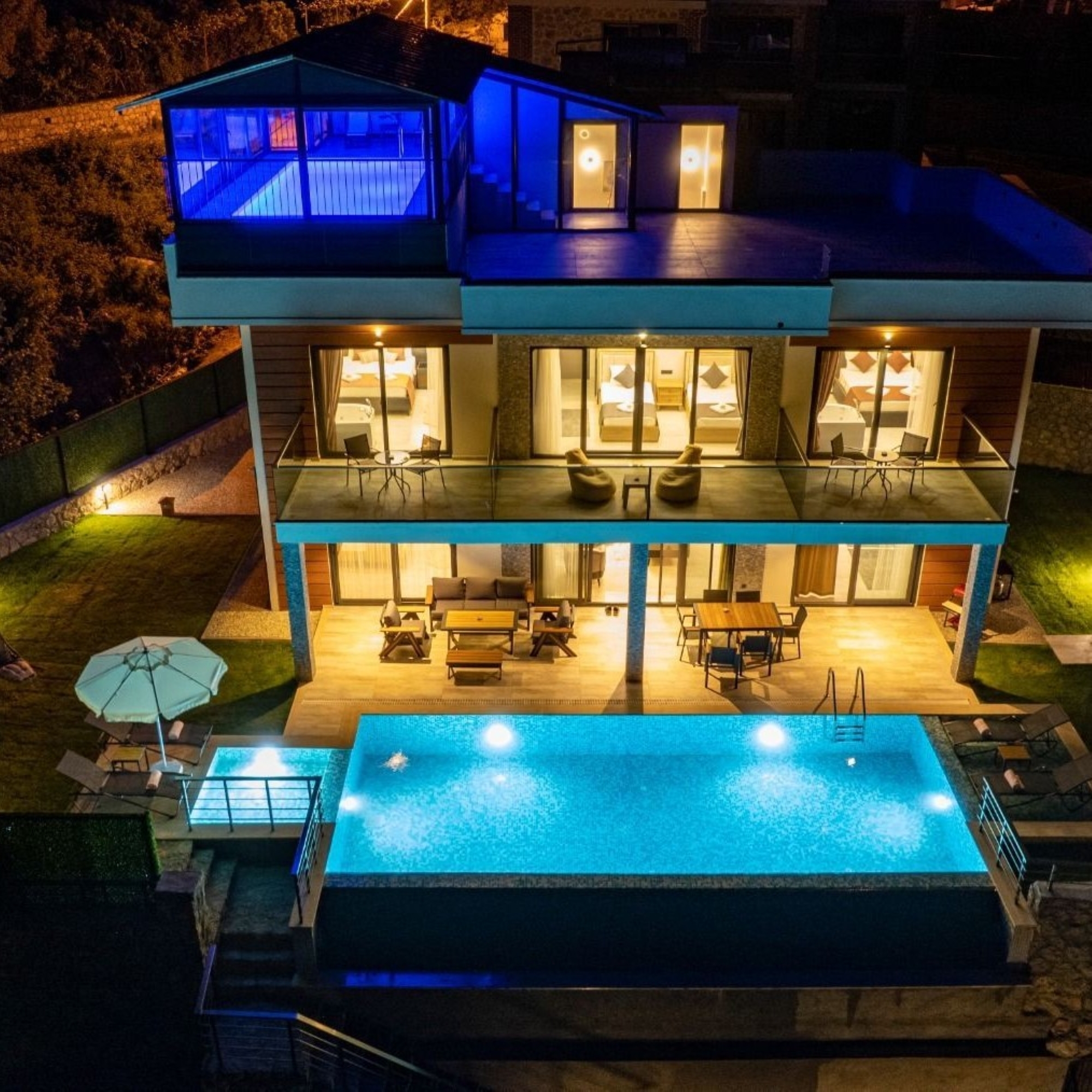Havutsikt 4+1 Villa med Basseng i Faralya, Fethiye