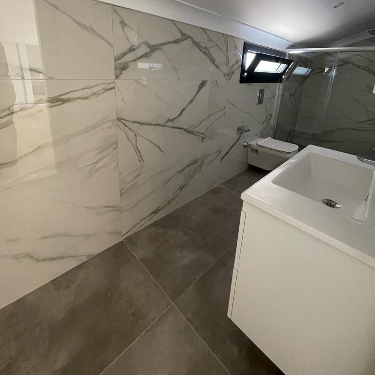 Ylellinen 6+1 vuoristonäköalalla varustettu huvila Calis Beachilla, Fethiyessä