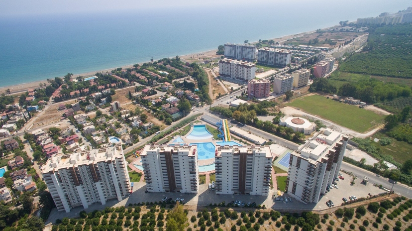 Luxurious 1+1 Apartment with Stunning Views in Mersin