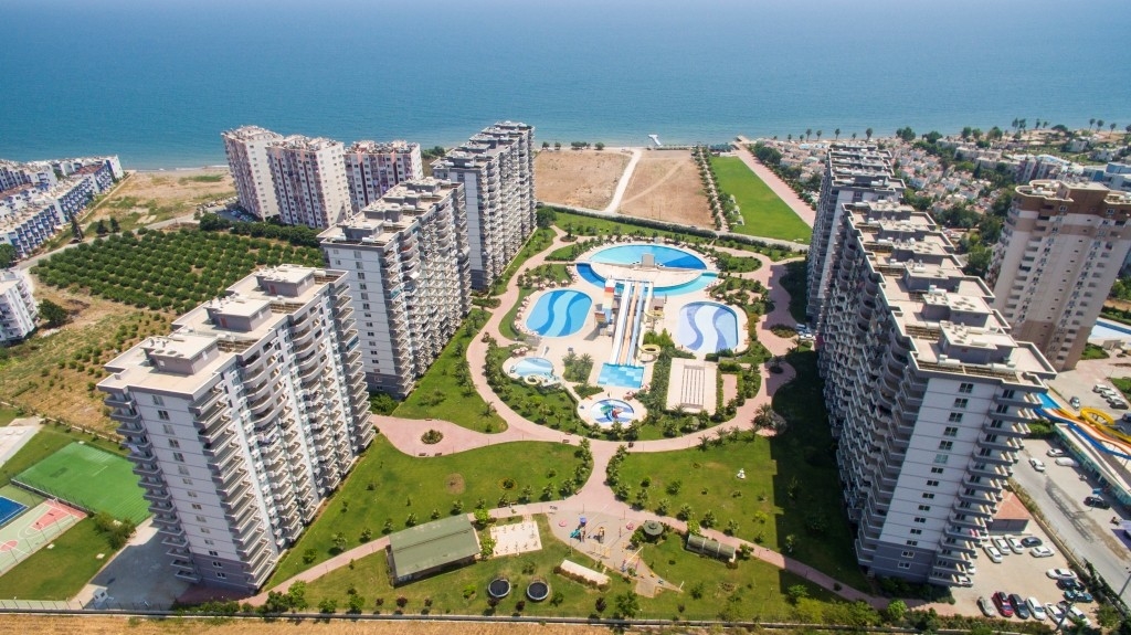 Luxury 2+1 Apartment with Sea and Castle Views, Mersin - Çeşmeli
