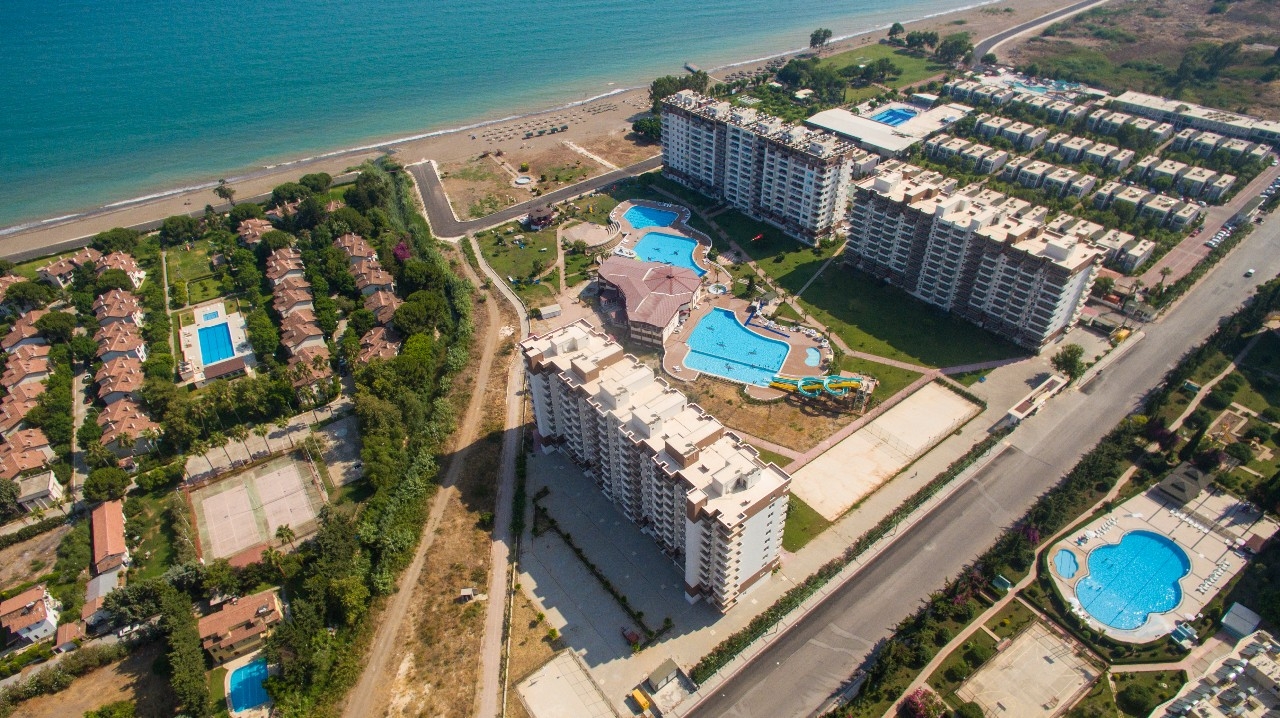 Luxury 2+1 Apartment with Sea and Mountain Views, Mersin-Kargipinari