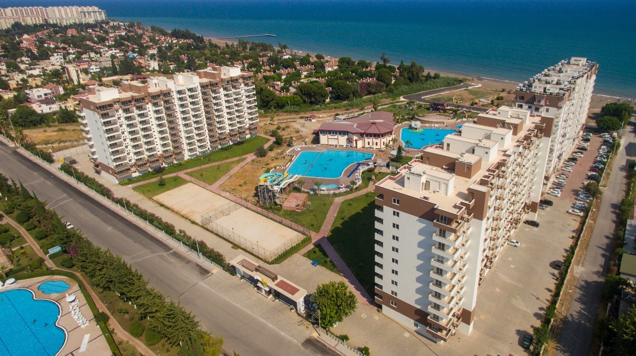 Luxury 2+1 Apartment with Sea and Mountain Views, Mersin-Kargipinari